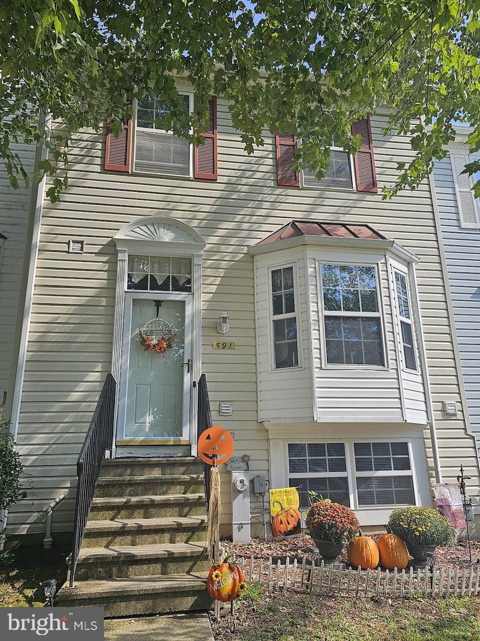 WOODS OF BAYVIEW - Residential