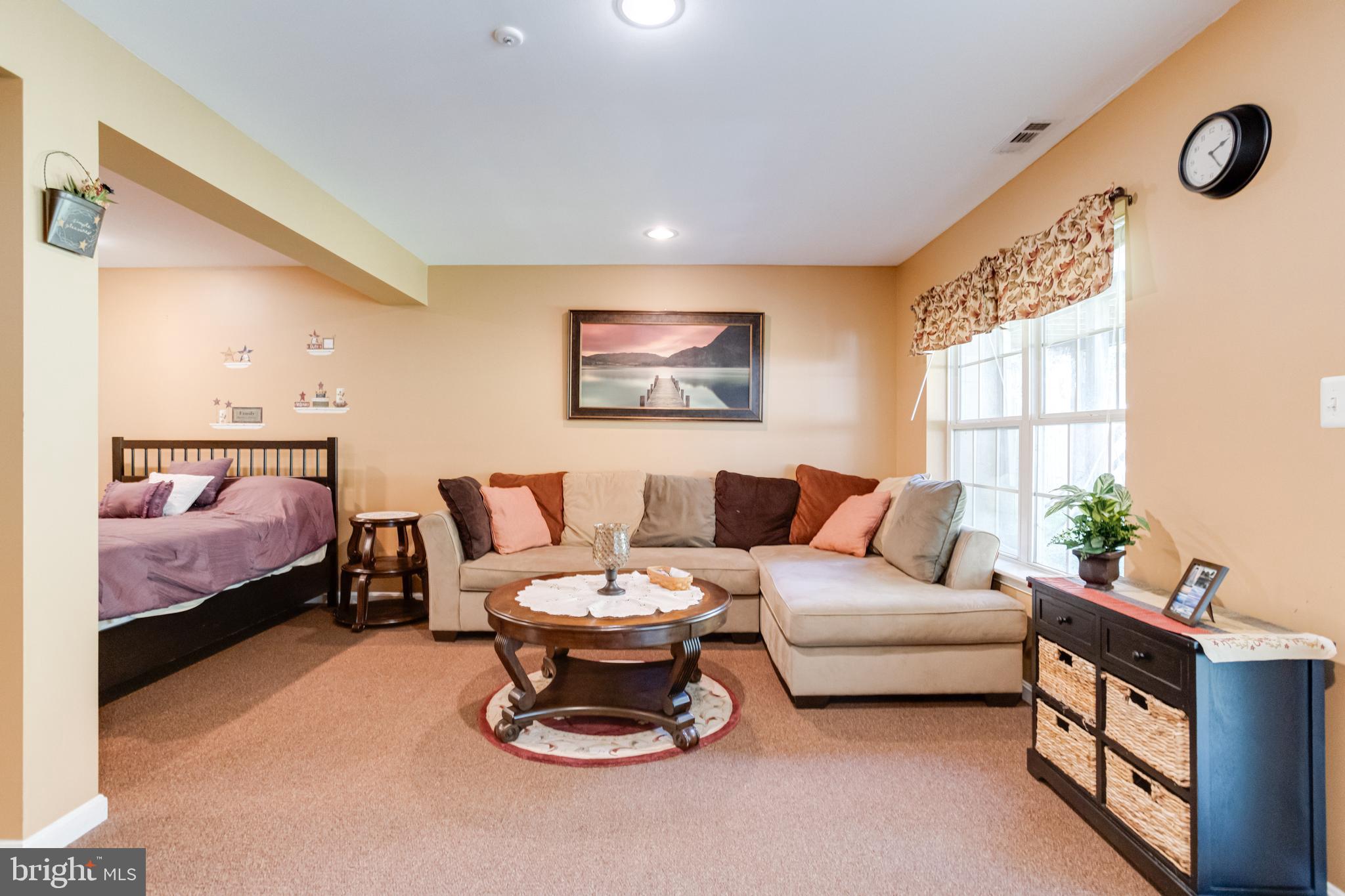 WOODS OF BAYVIEW - Residential