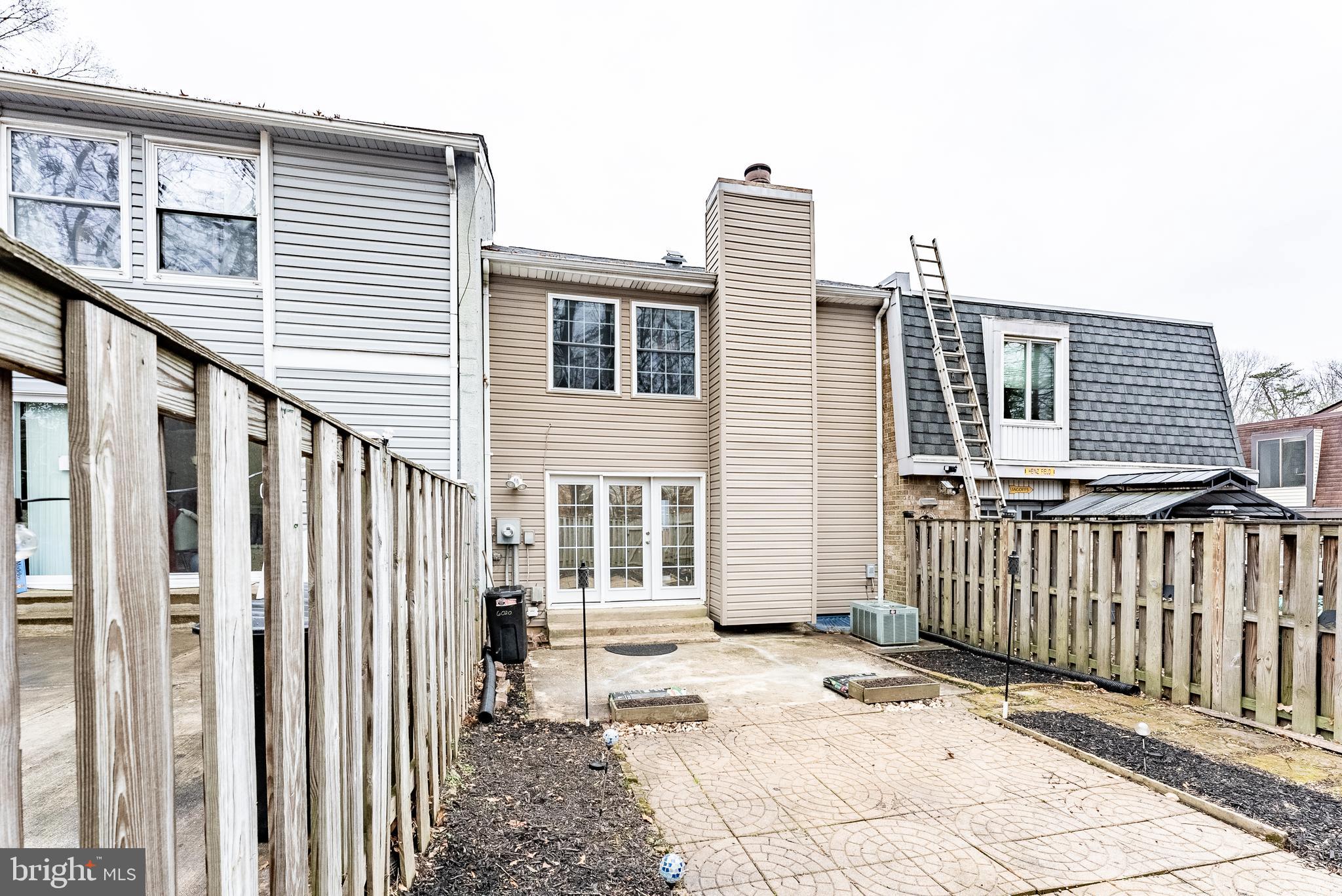 THE TIMBERS - Residential