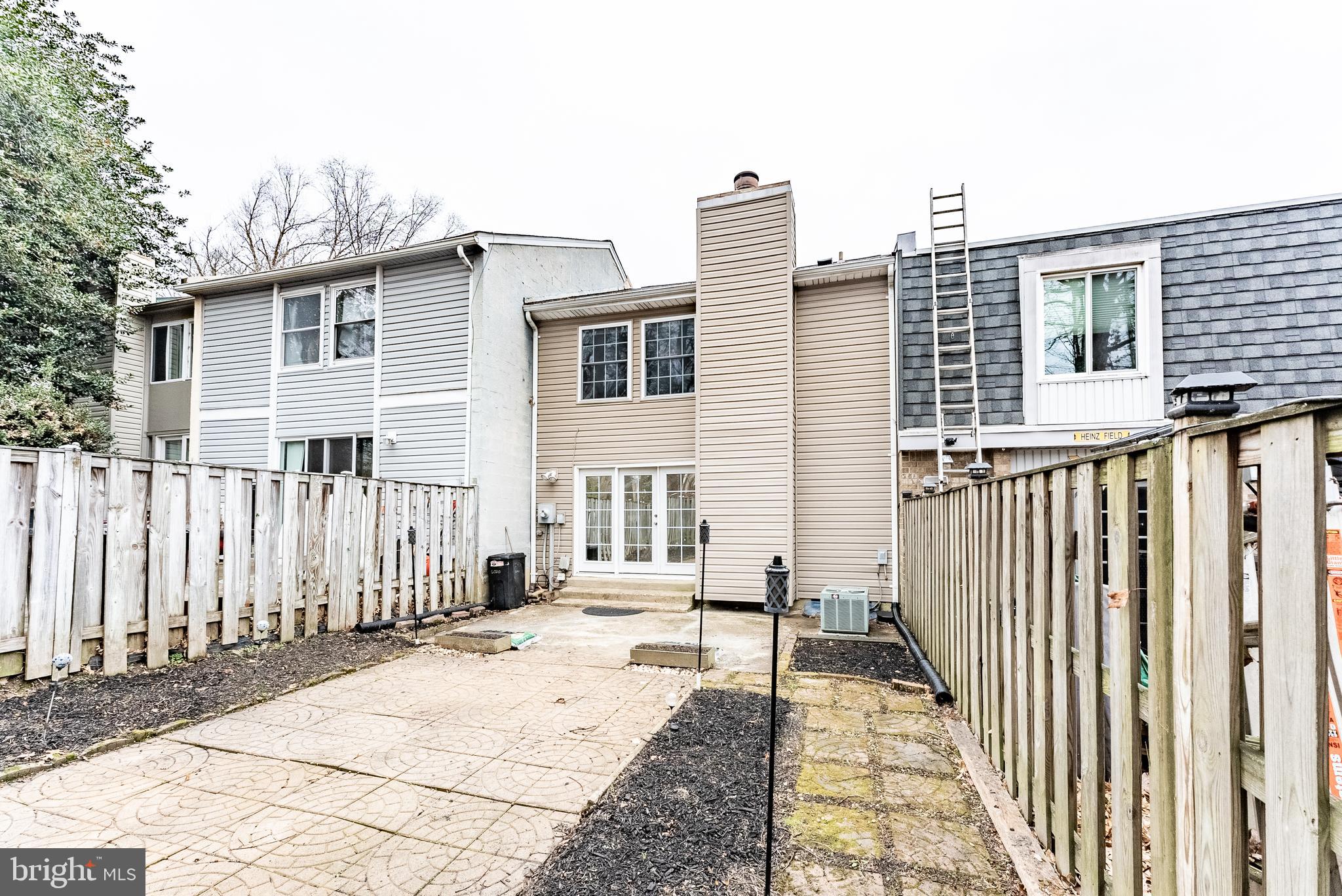 THE TIMBERS - Residential