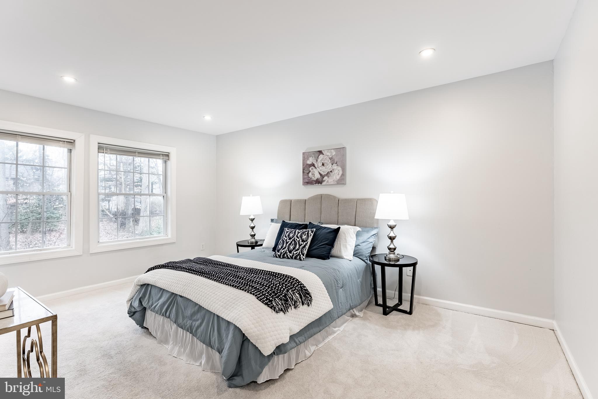 THE TIMBERS - Residential