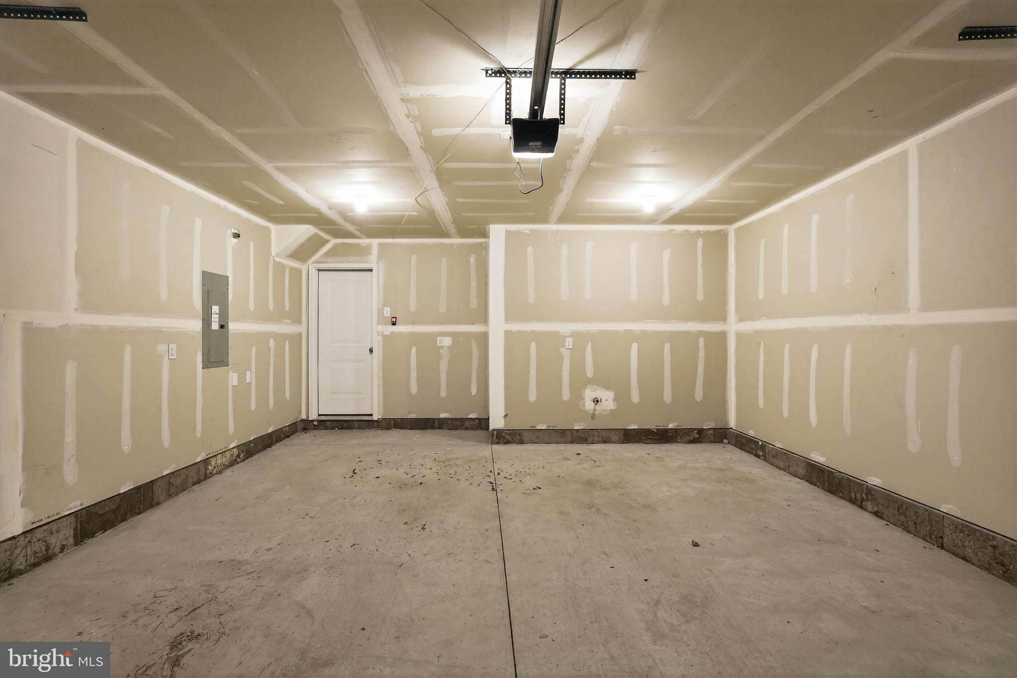 RIVER PIONTE - Residential