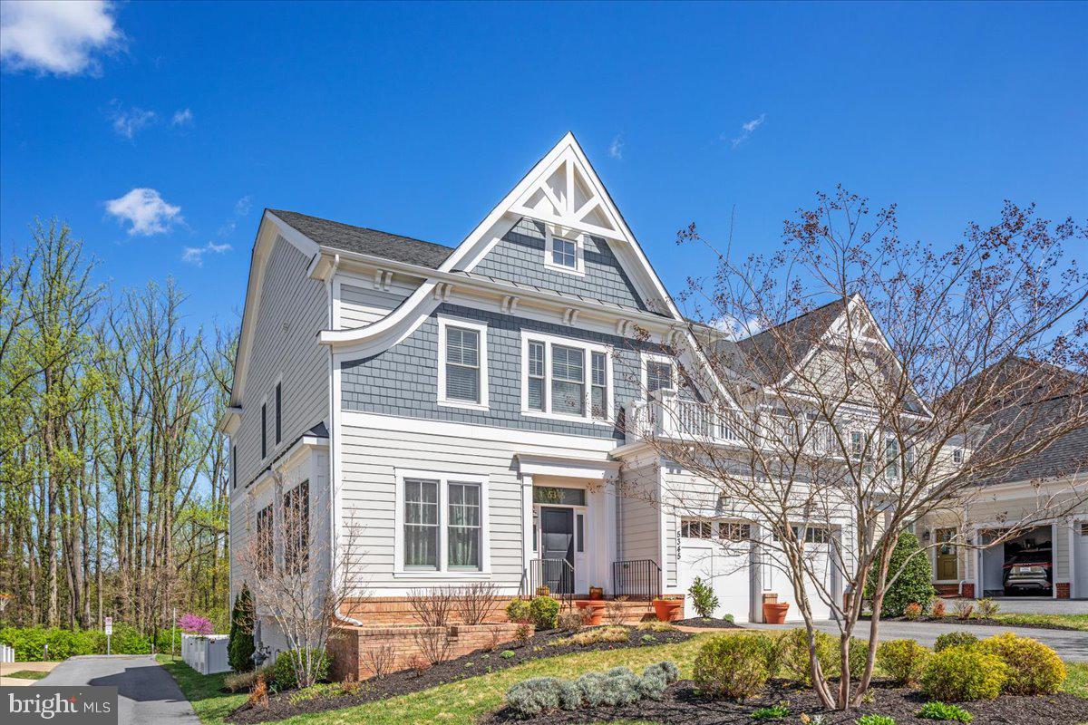 5345 CAMBERLEY AVENUE