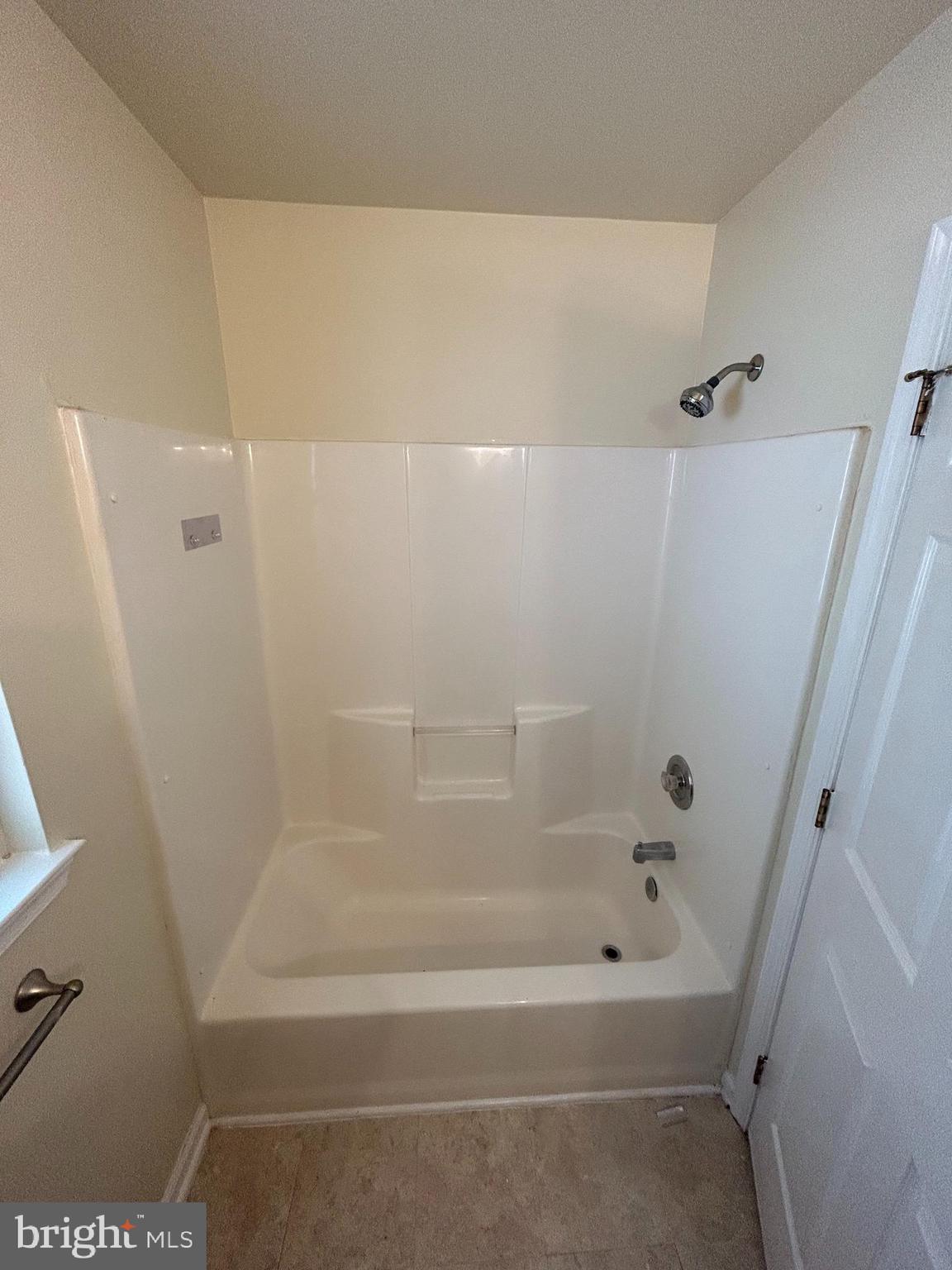 CHESAPEAKE RANCH ESTATES - Residential Lease