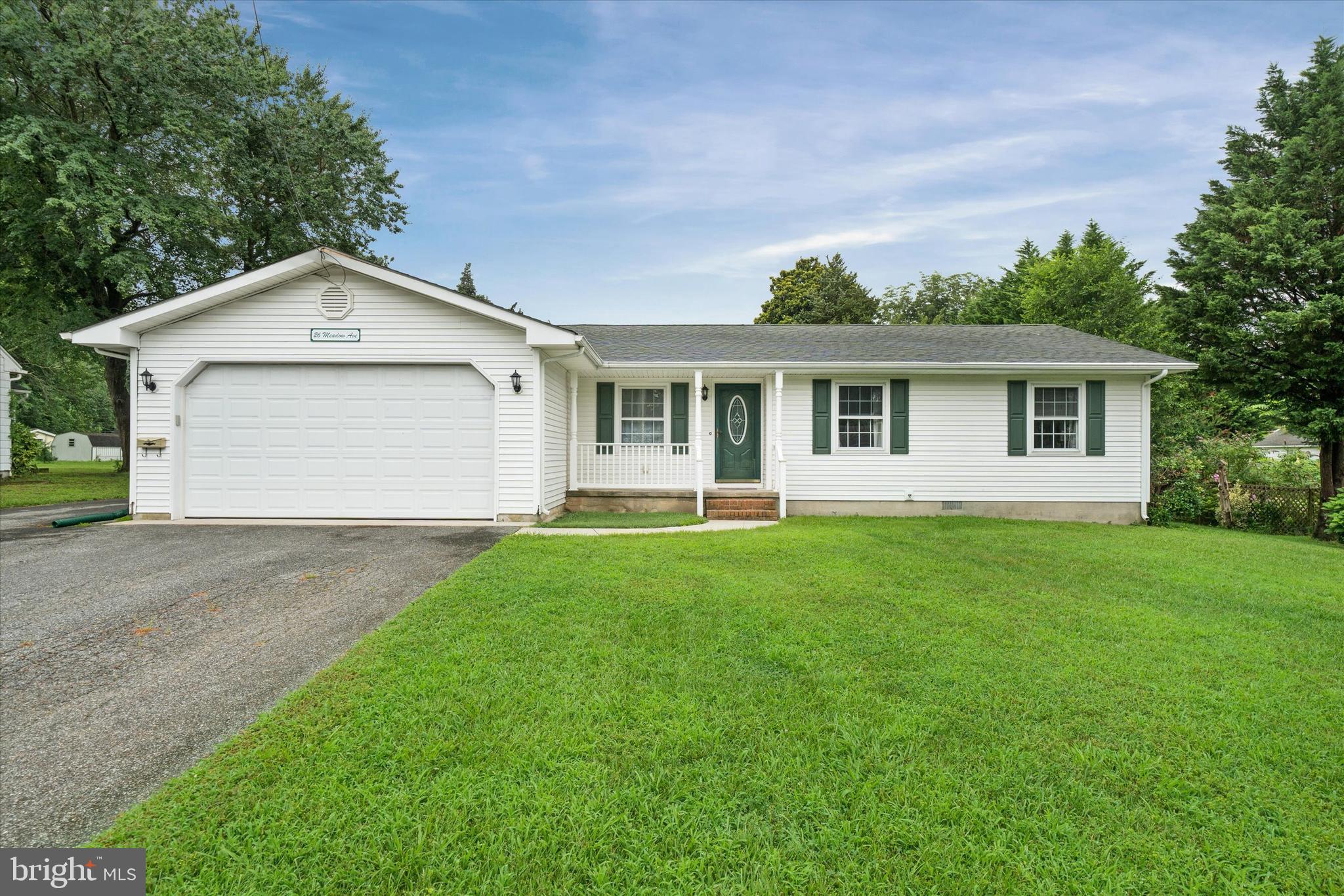 26 MEADOW AVENUE