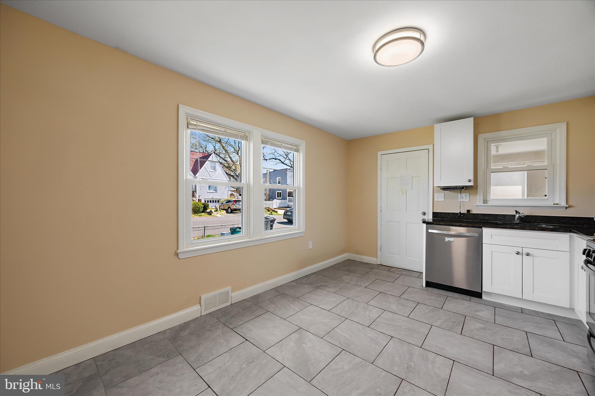 DILLON PARK - Residential