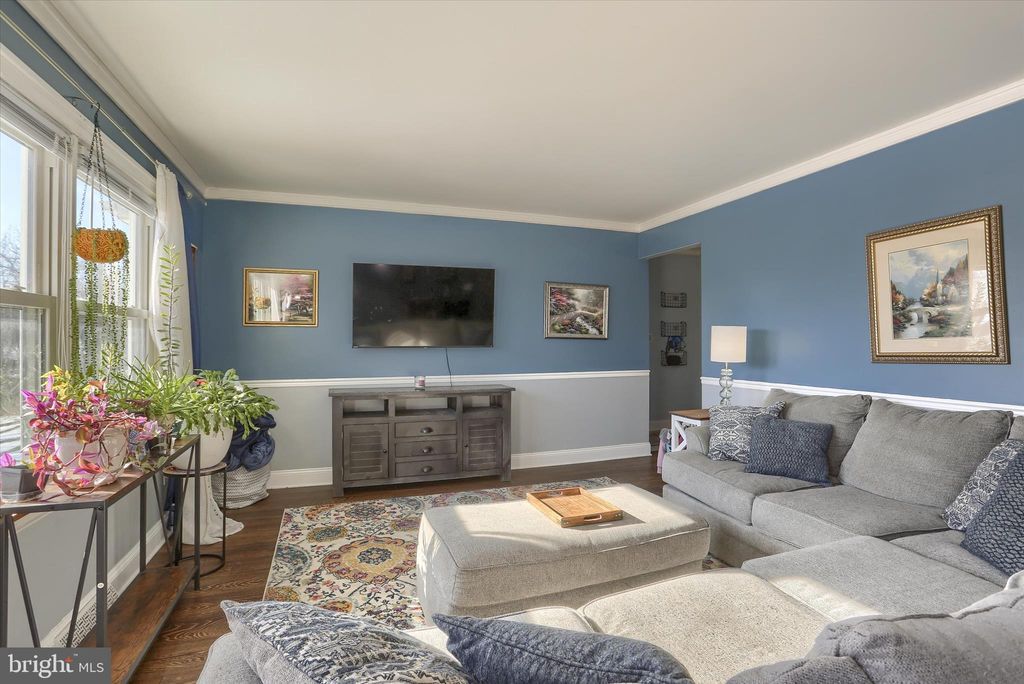 Photo of 5453 Devonshire Road, HARRISBURG, PA 17112 (MLS # PADA2056356)