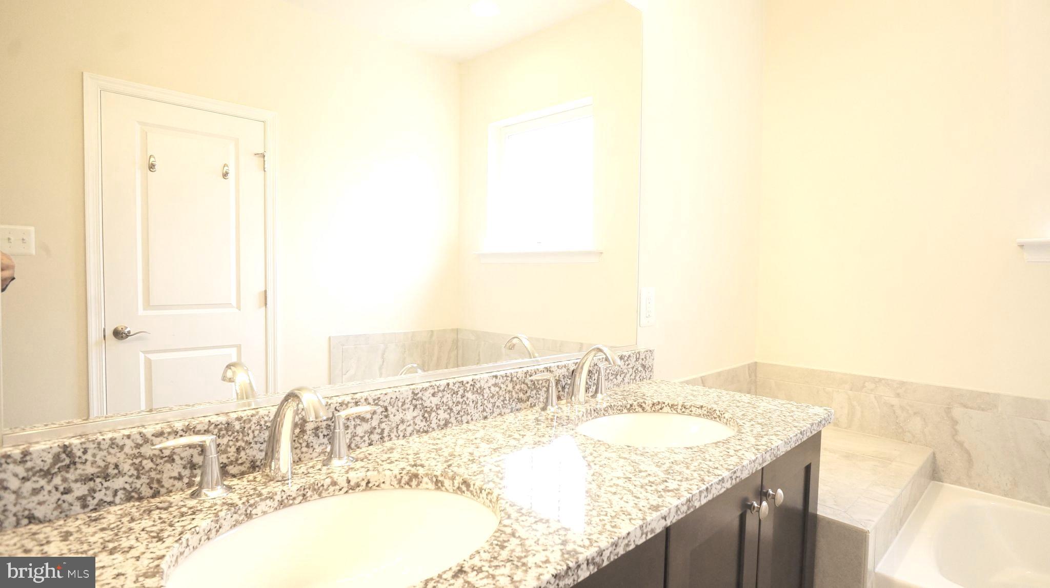 SHIPLEYS GRANT - Residential Lease