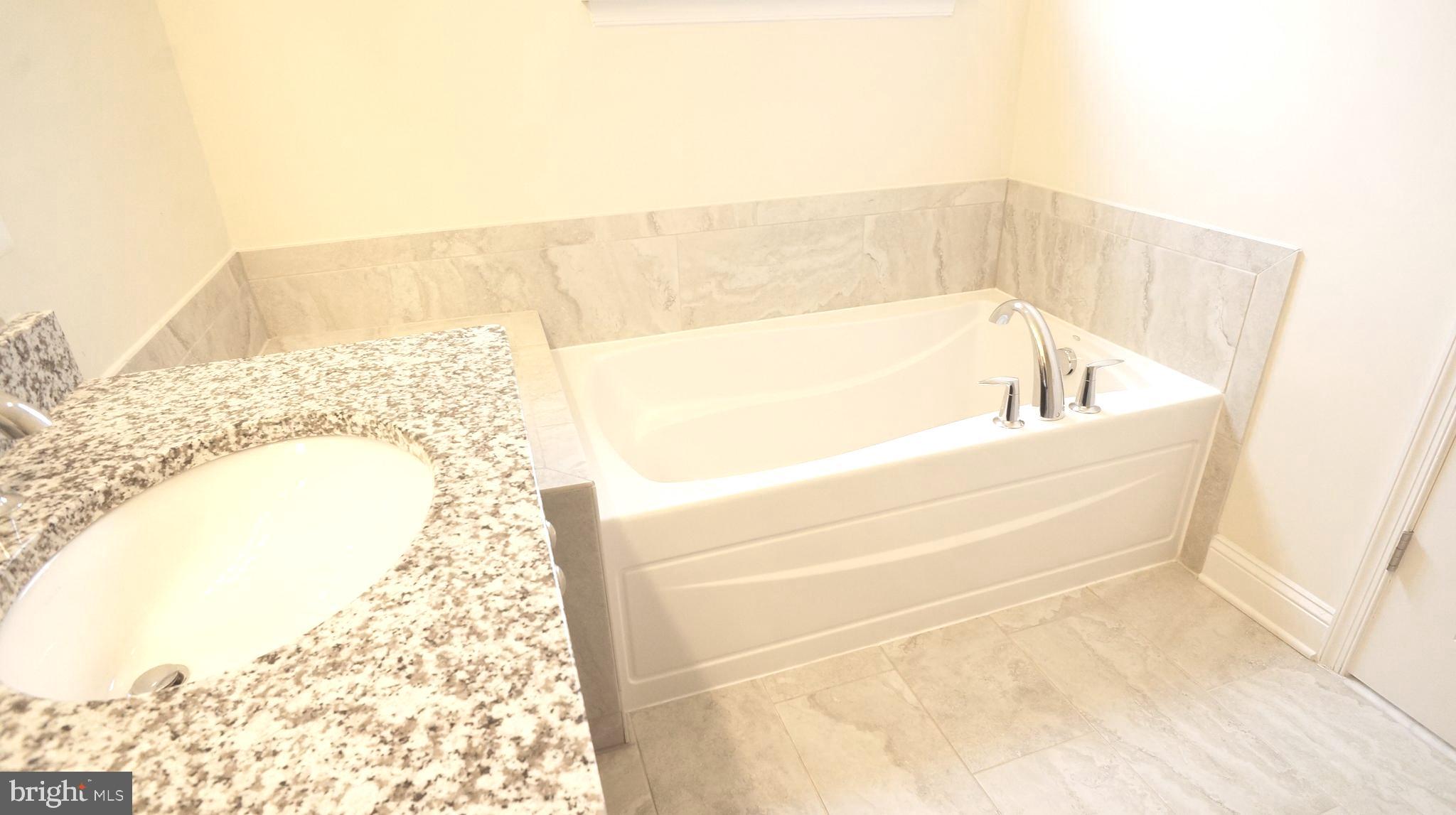 SHIPLEYS GRANT - Residential Lease