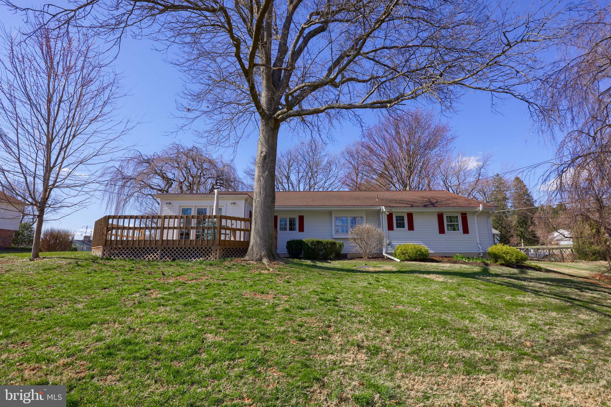 GREENFIELDS - Residential