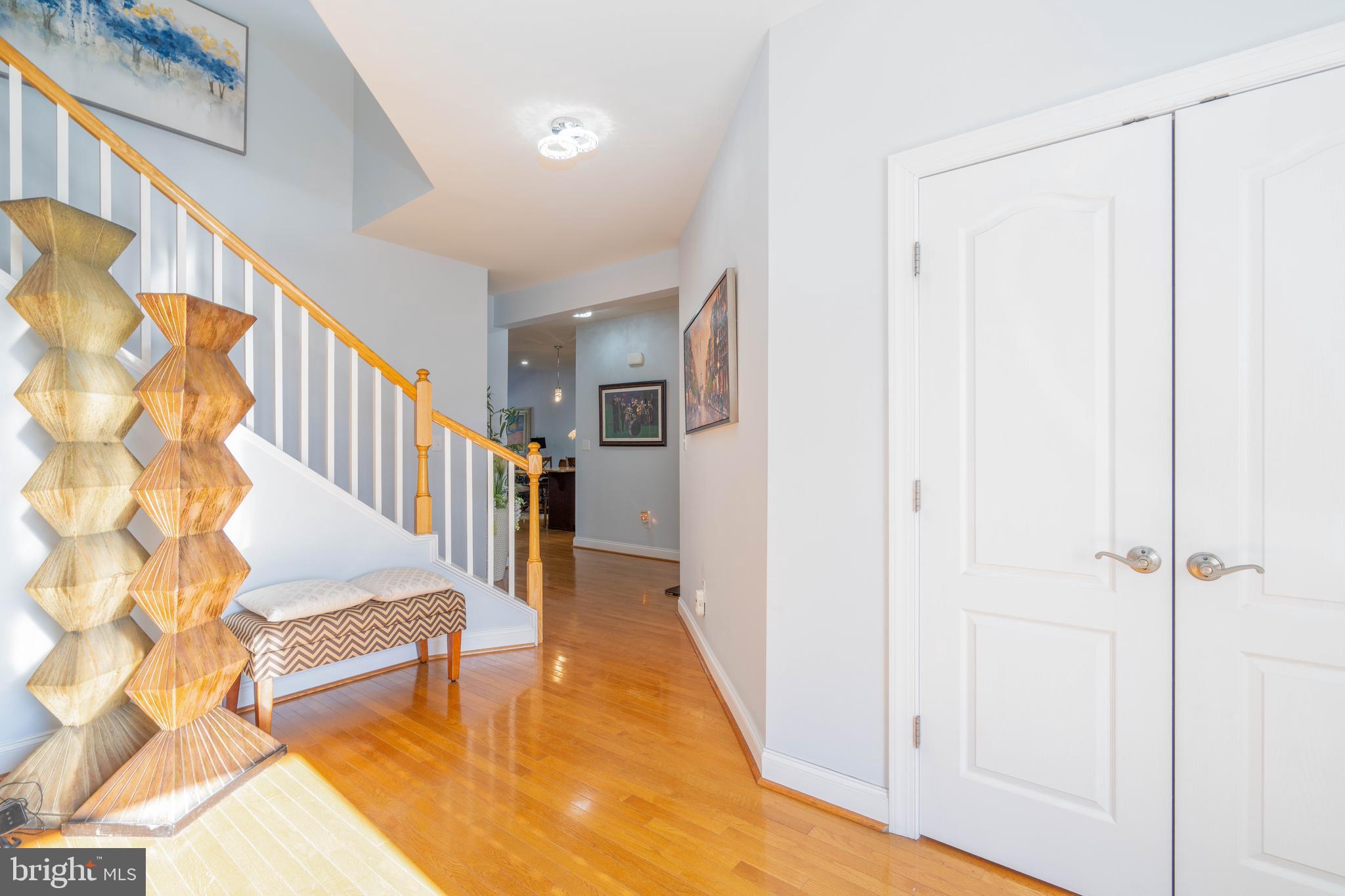 4 GRAND NATIONAL LANE 36