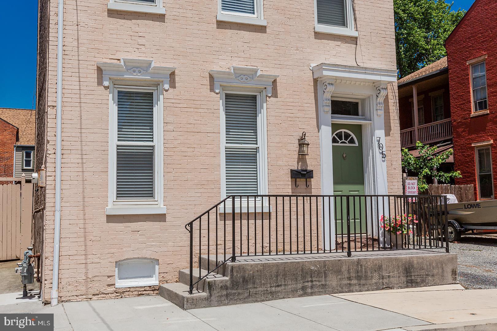 COLUMBIA BOROUGH - Residential