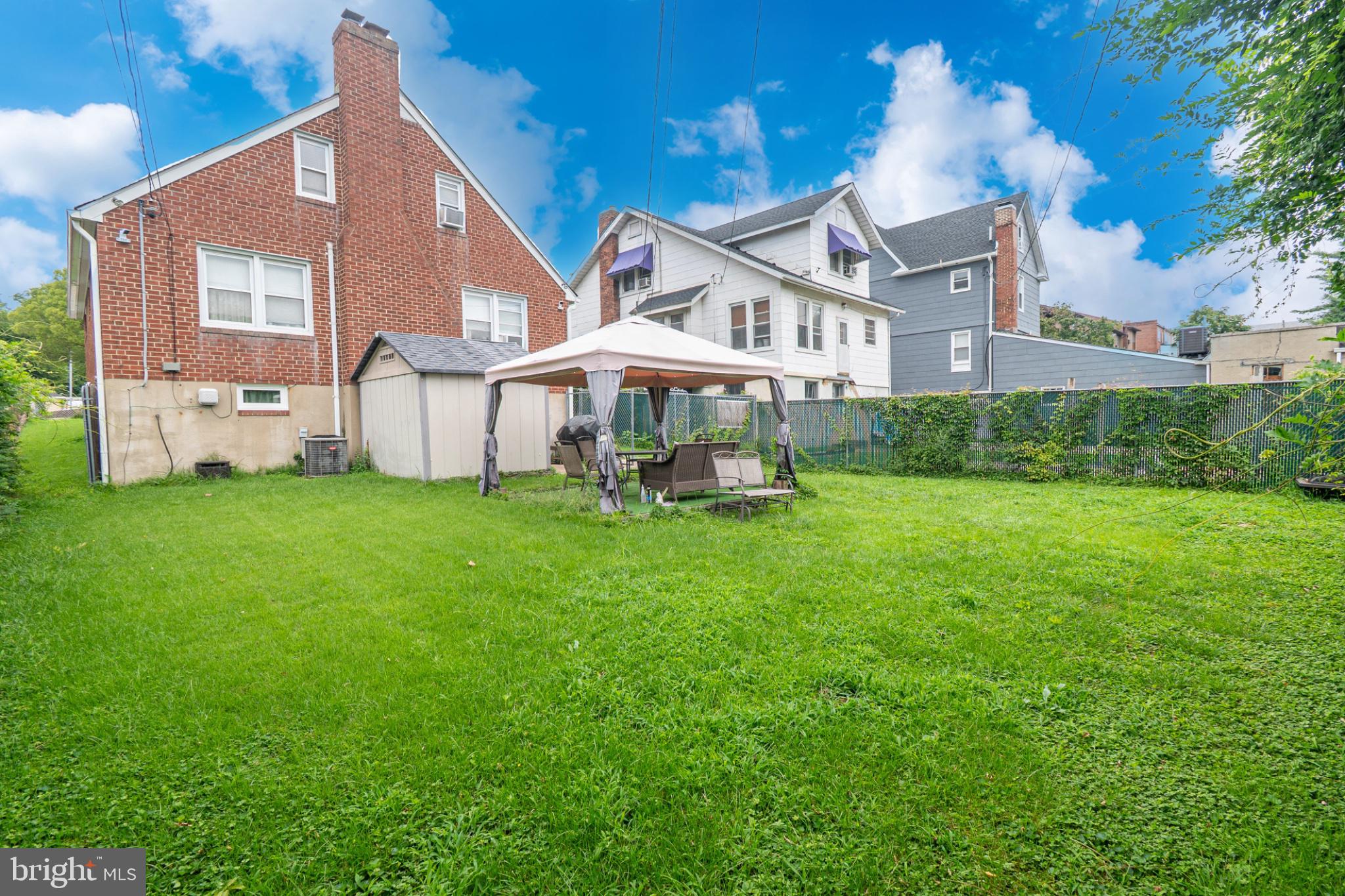 5015 HARFORD ROAD