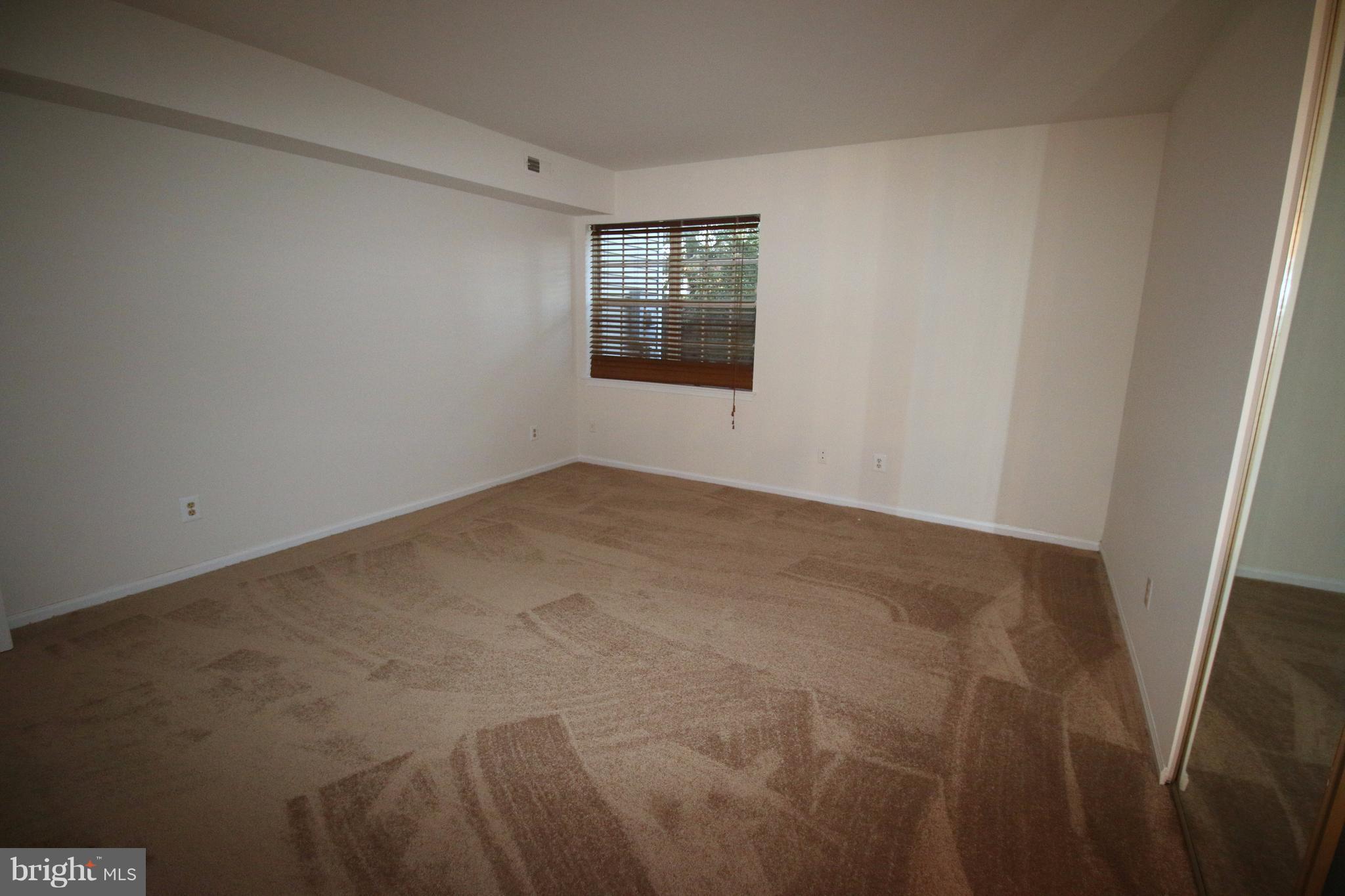 WINDING BROOK - Residential Lease