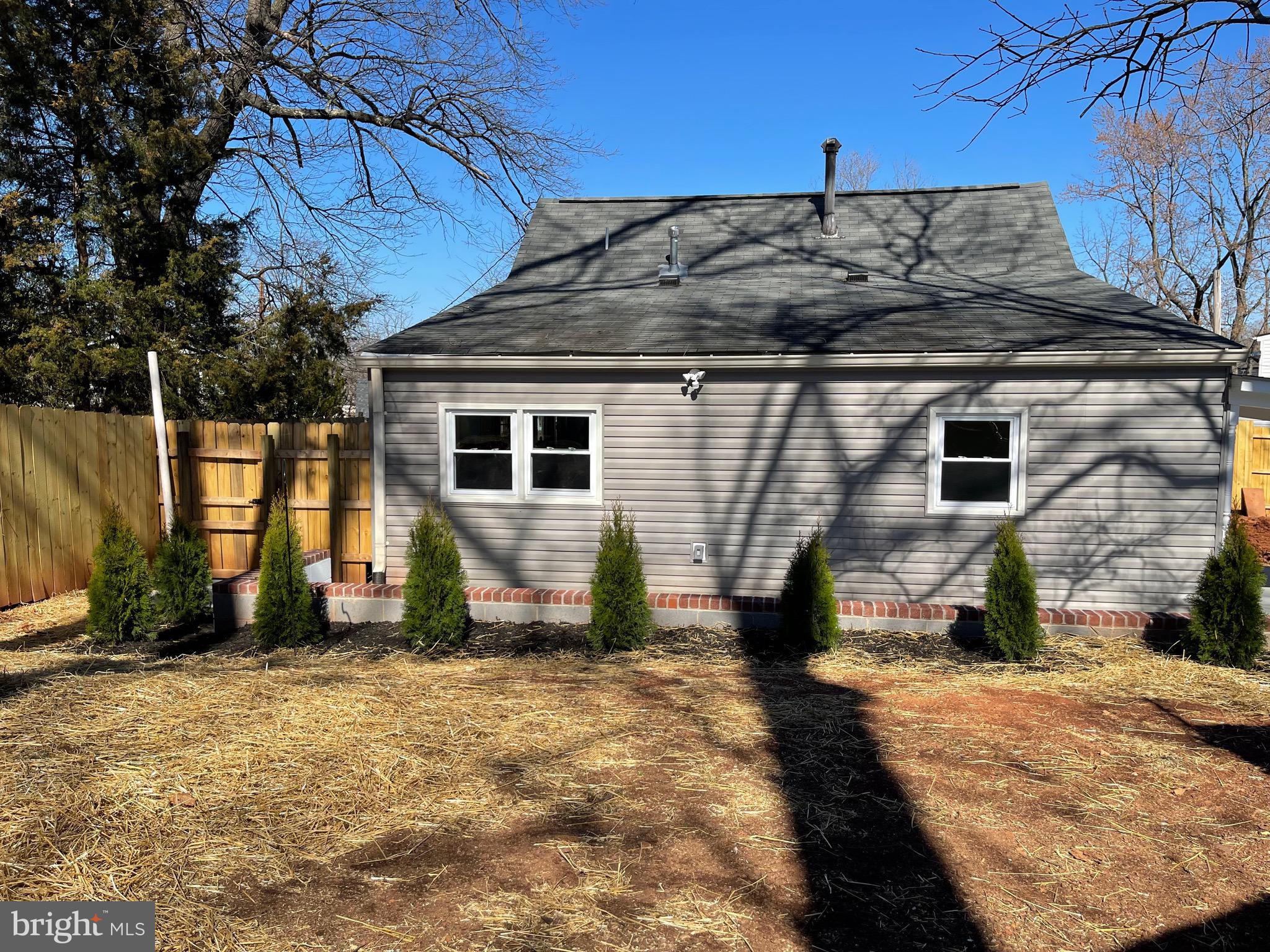 MANASSAS PARK - Residential