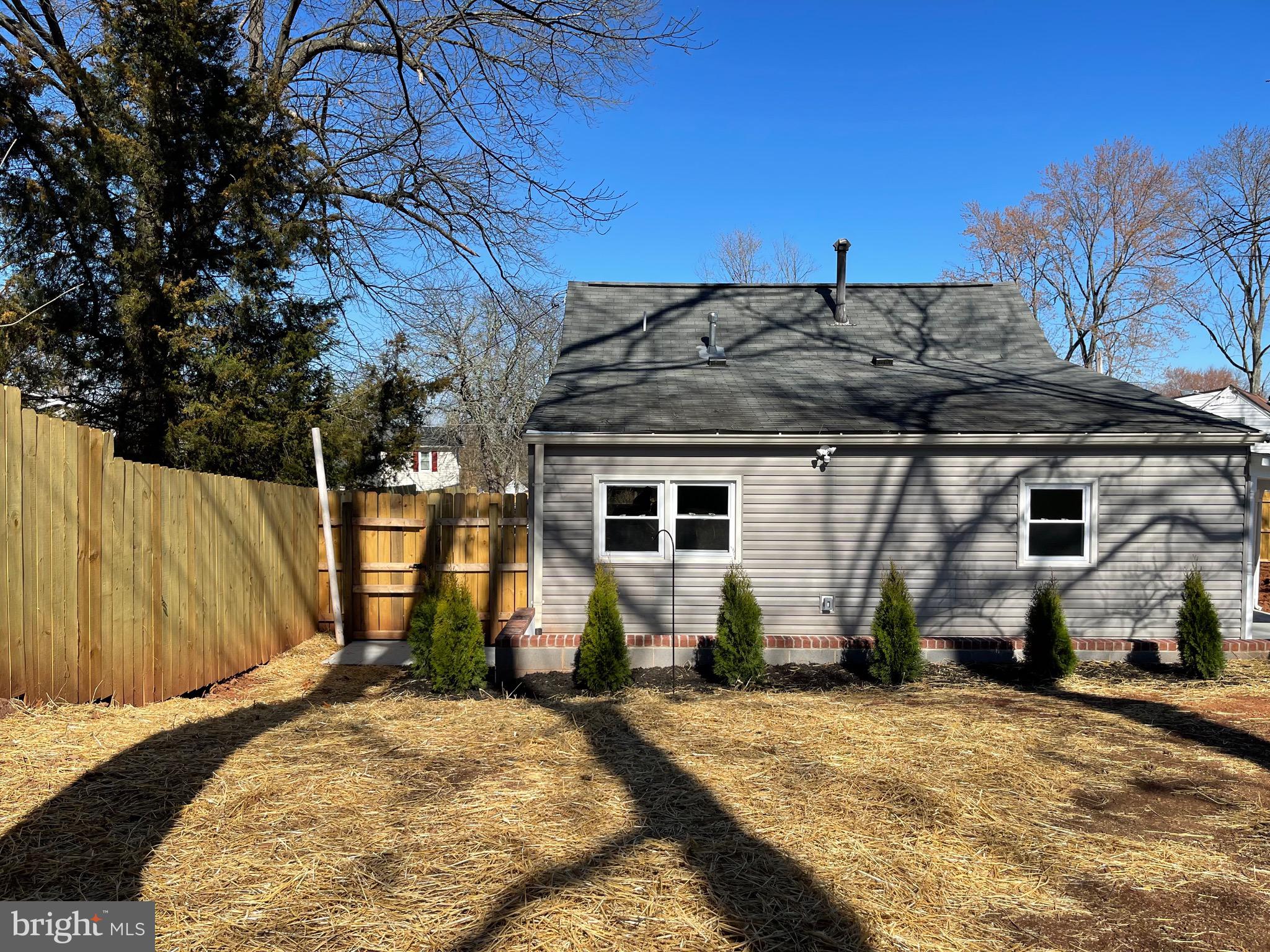 MANASSAS PARK - Residential