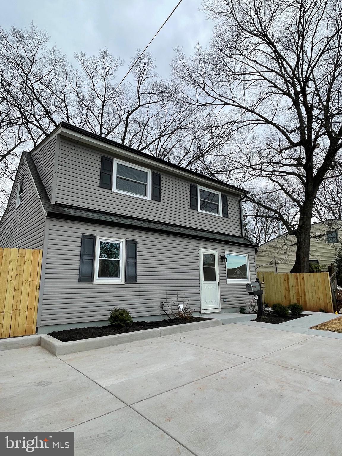 MANASSAS PARK - Residential