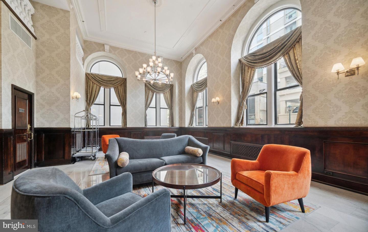 CENTER CITY - Residential