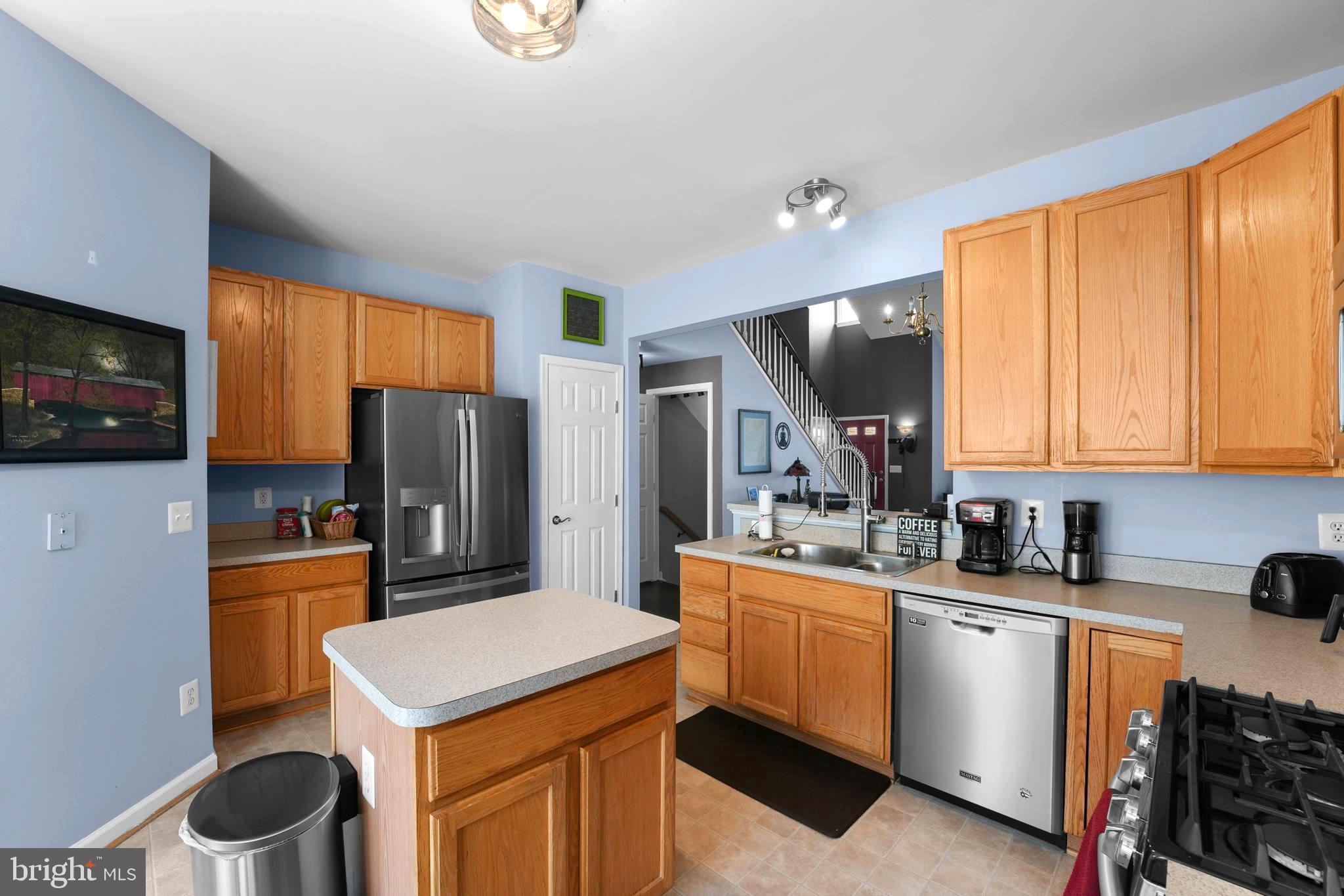 VILLAS AT THE RIDGES - Residential