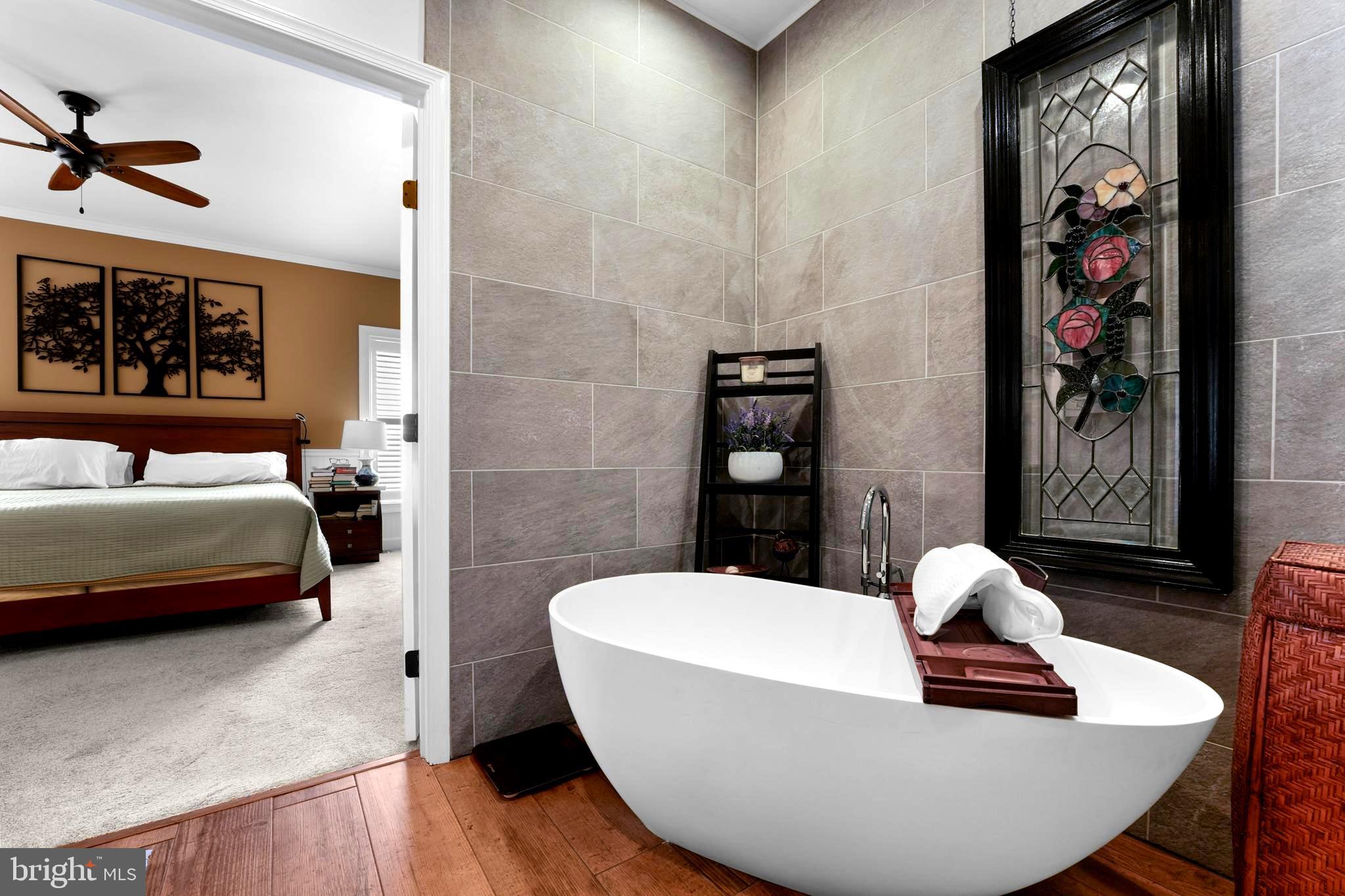 VILLAS AT THE RIDGES - Residential