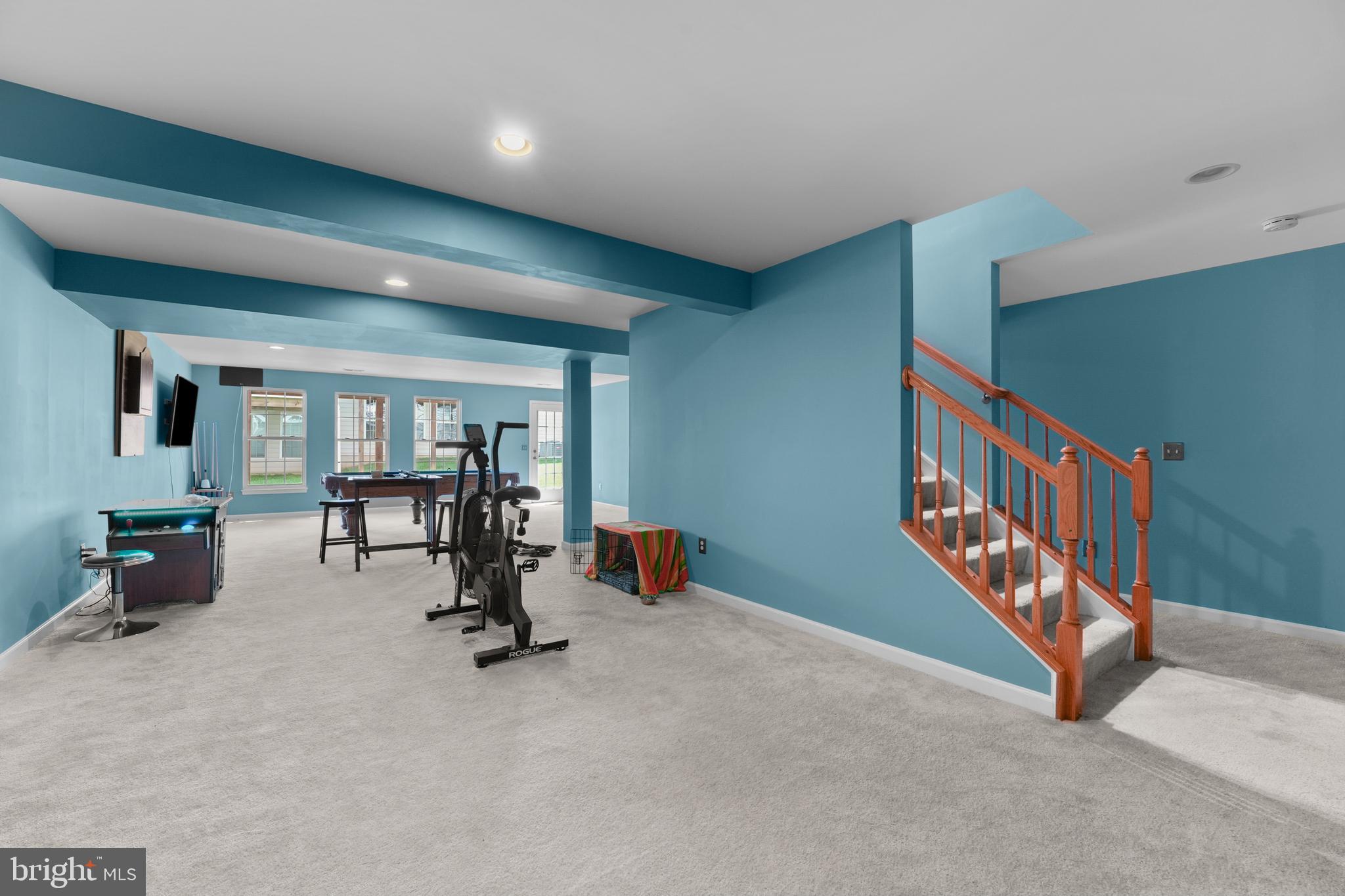 VILLAS AT THE RIDGES - Residential