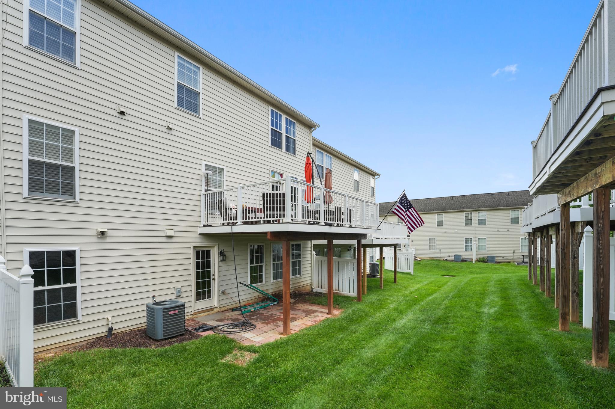 VILLAS AT THE RIDGES - Residential