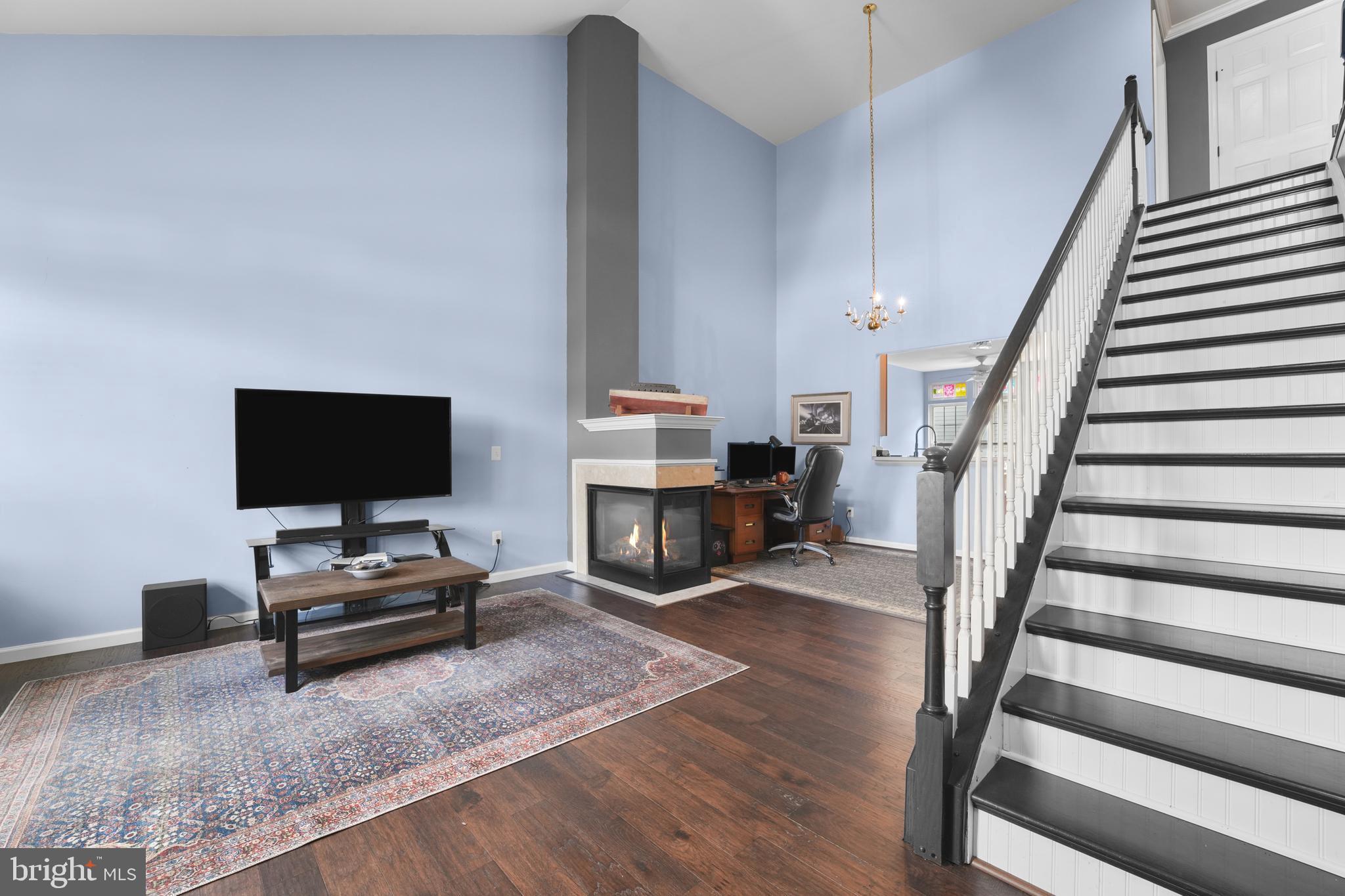 VILLAS AT THE RIDGES - Residential