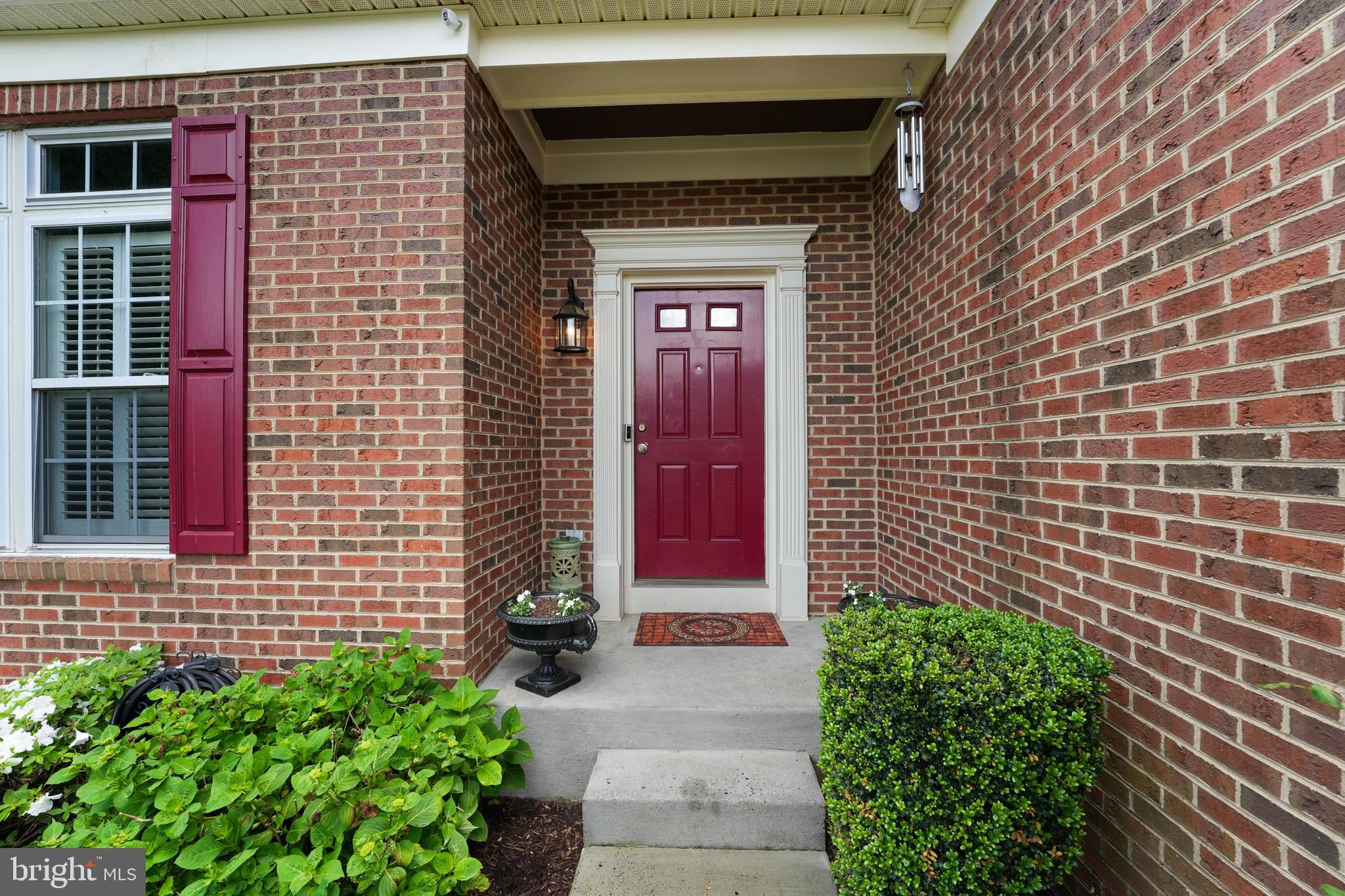 195 ONYX WAY
