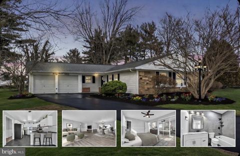 Photo of 100 Evergreen Drive, WILLINGBORO, NJ 08046 (MLS # NJBL2105034)