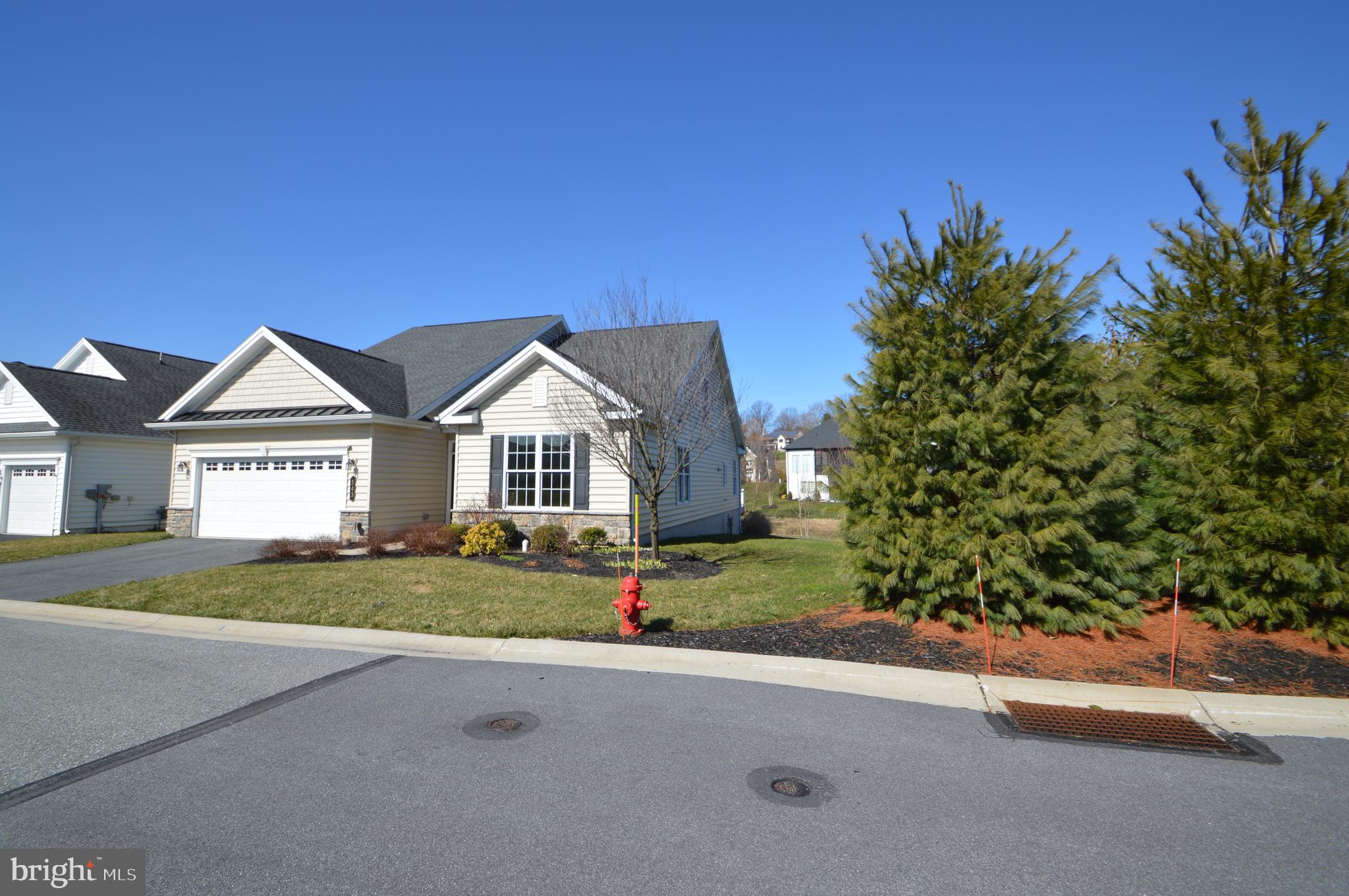 TRADITIONS OF AMERICA AT LITITZ - Residential