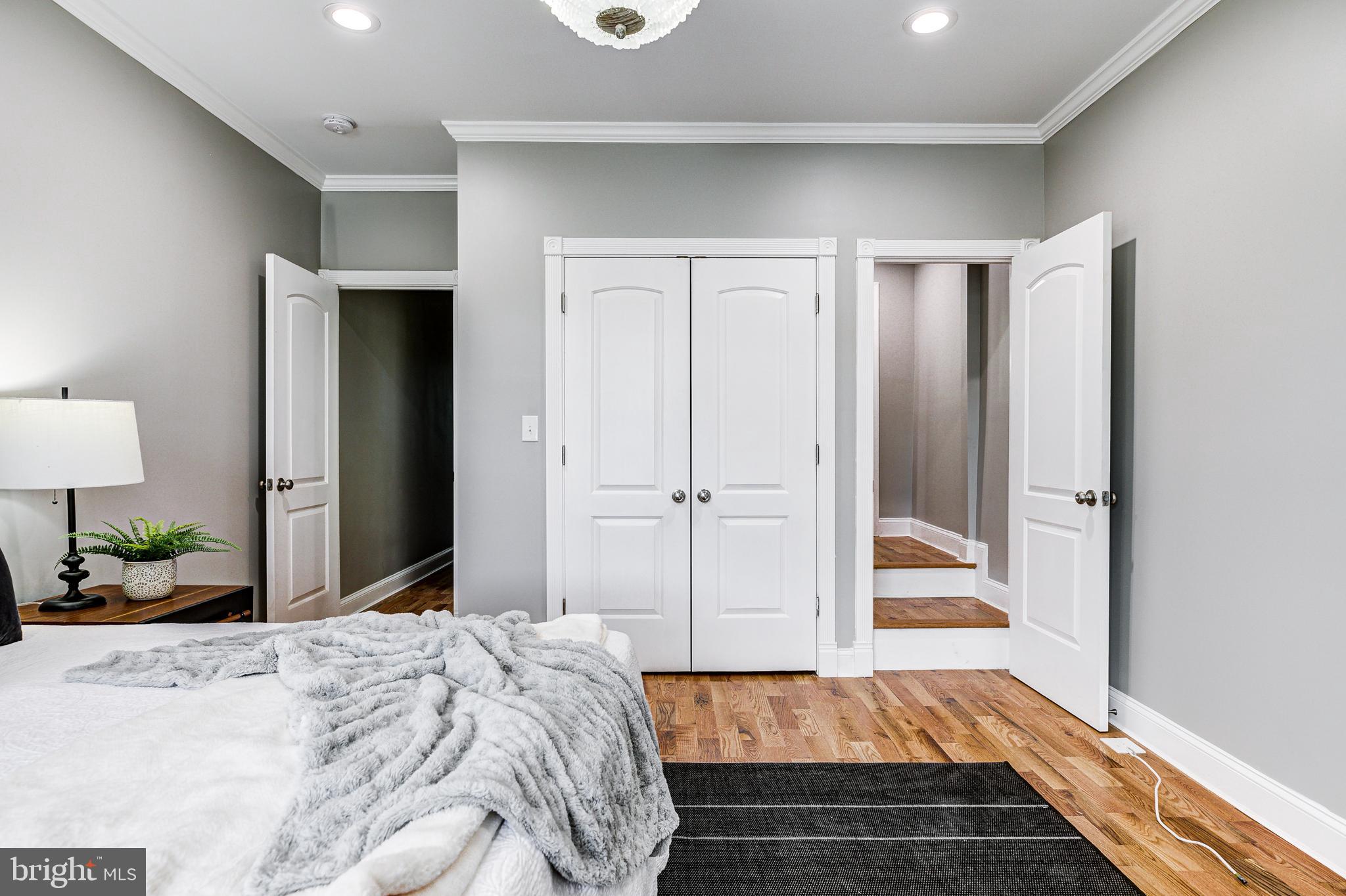 HAMPDEN HISTORIC DISTRICT - Residential