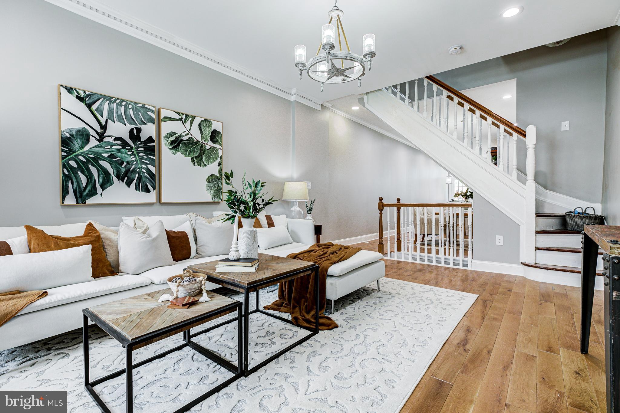 HAMPDEN HISTORIC DISTRICT - Residential