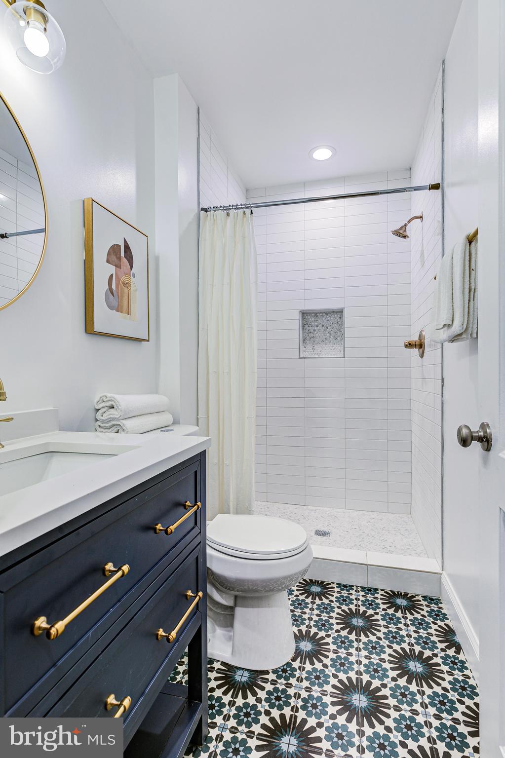 HAMPDEN HISTORIC DISTRICT - Residential