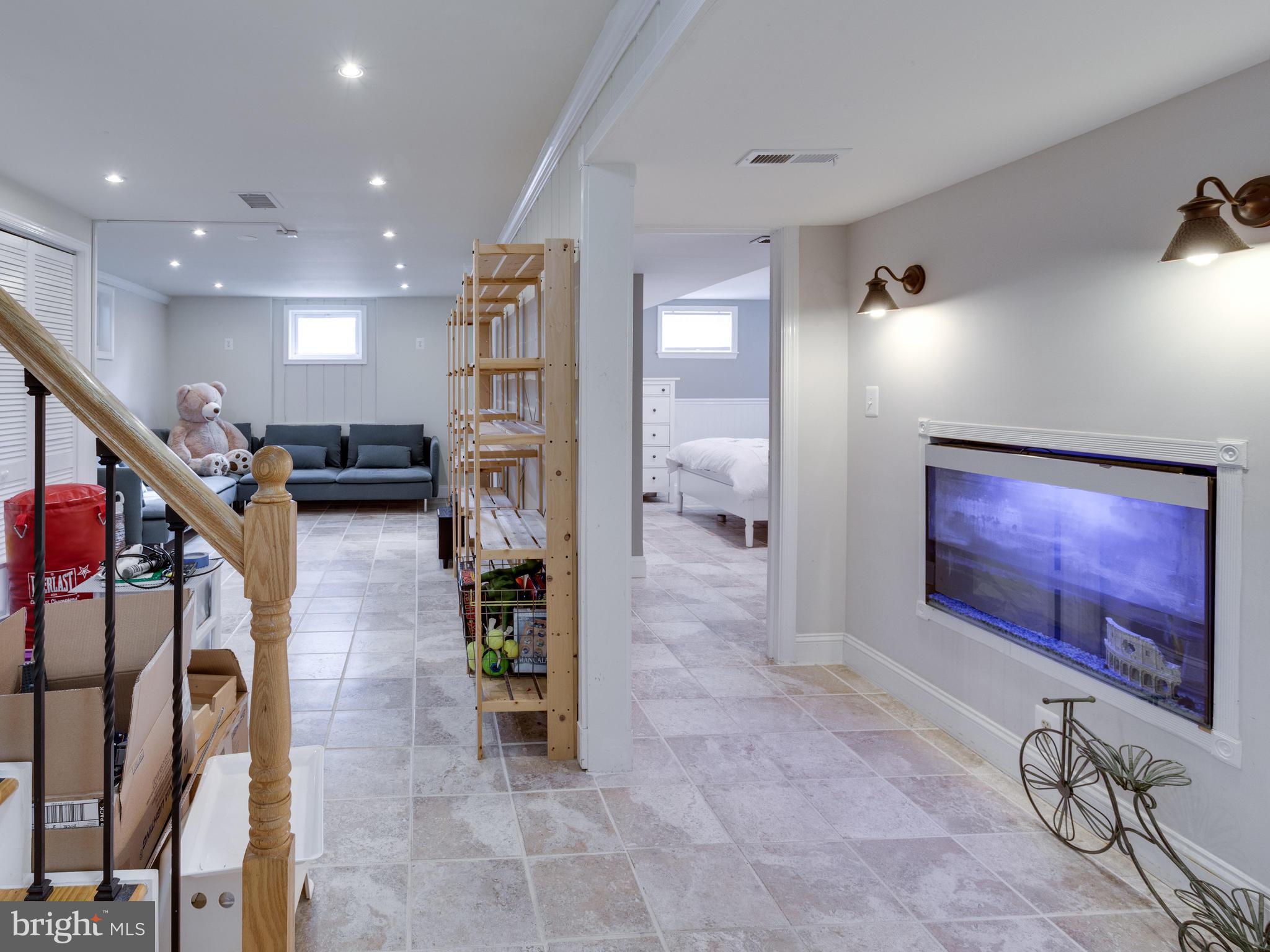 FAIRVIEW - Residential Lease