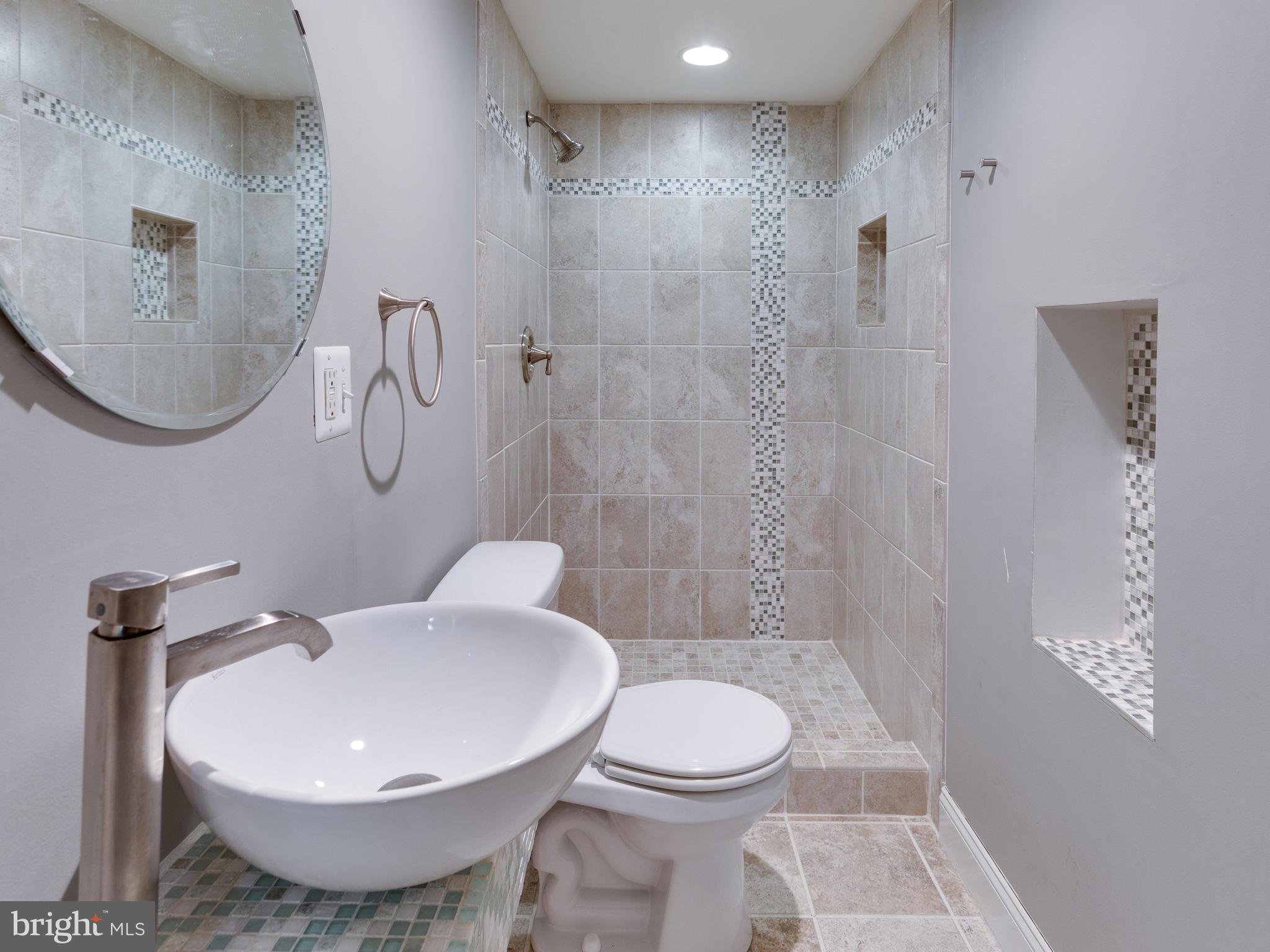 FAIRVIEW - Residential Lease