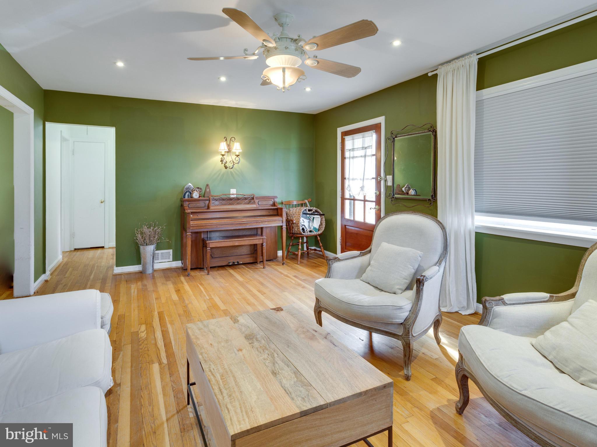 FAIRVIEW - Residential Lease