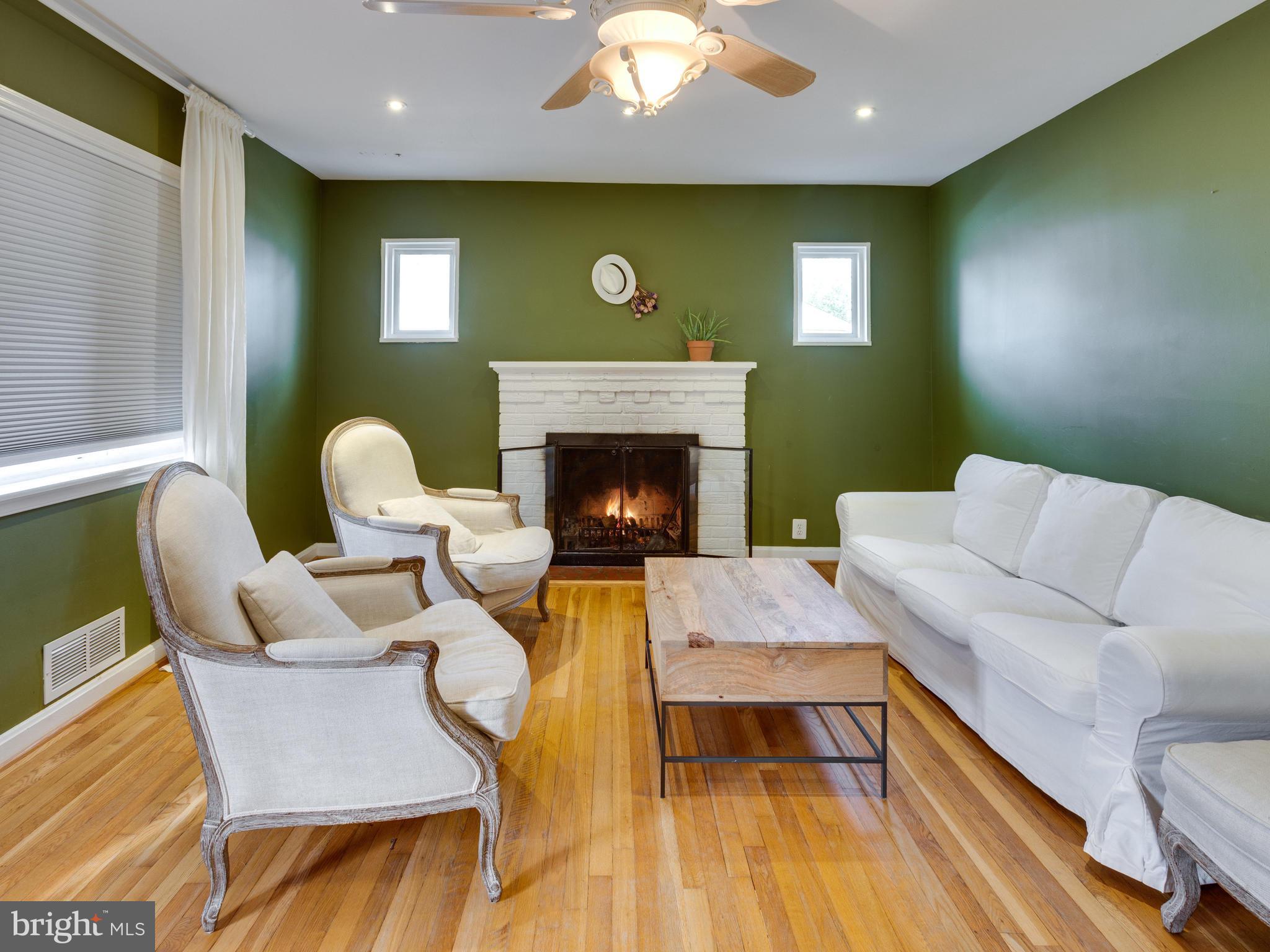 FAIRVIEW - Residential Lease