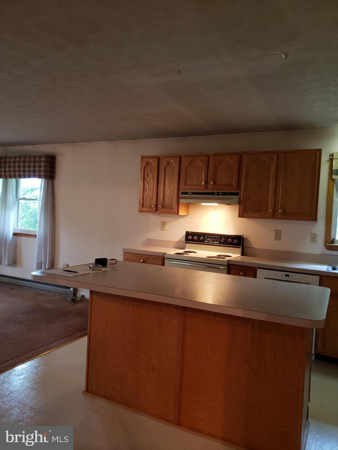 RIVER BEND - Residential