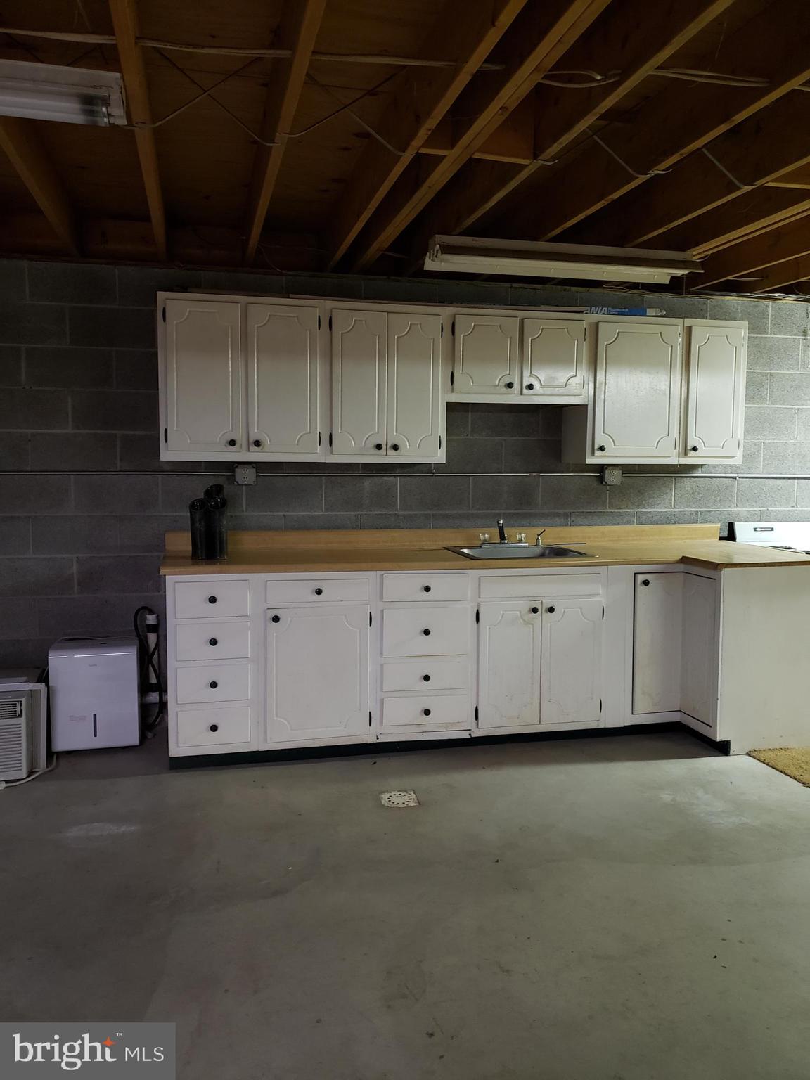 RIVER BEND - Residential