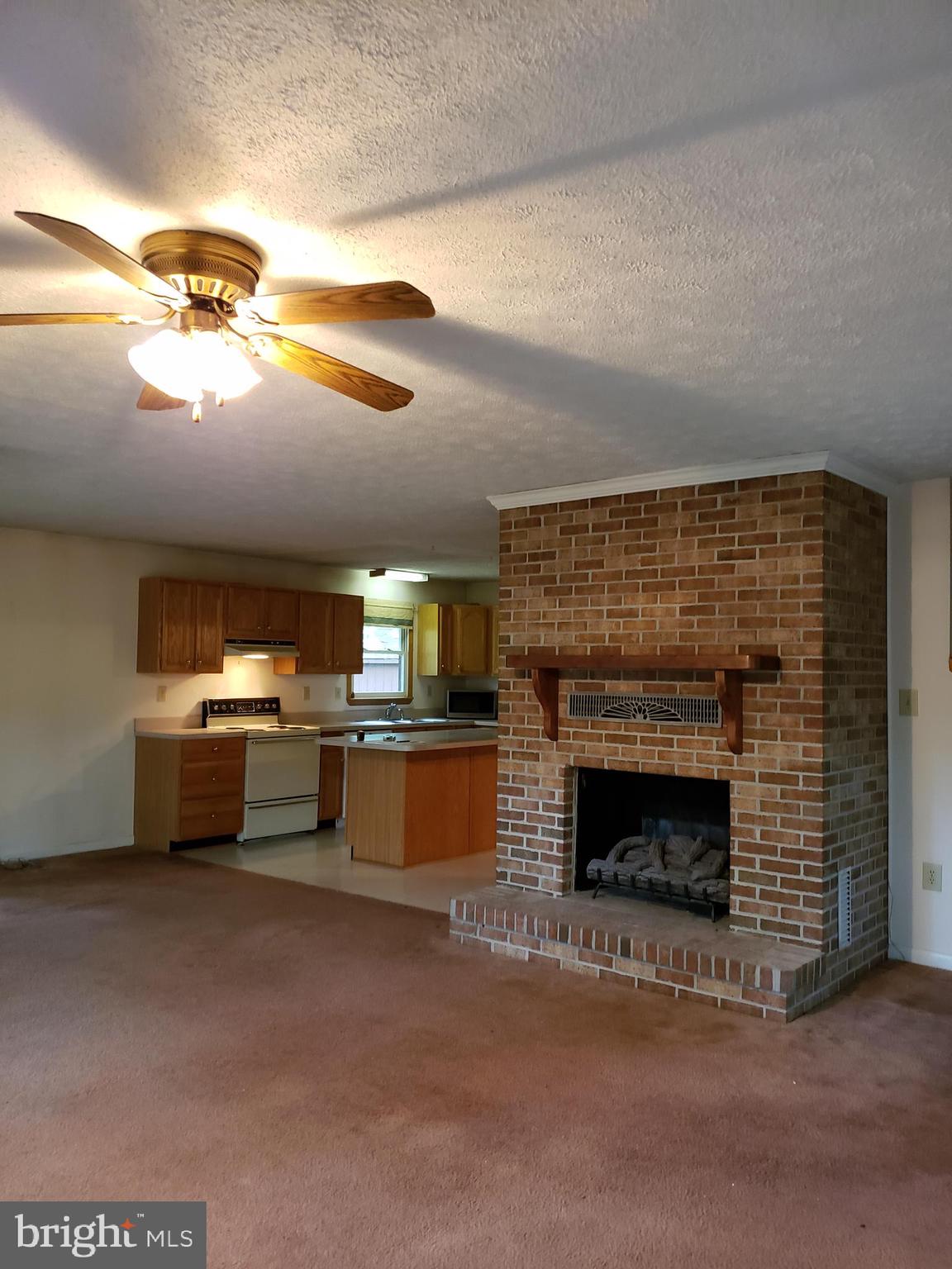 RIVER BEND - Residential