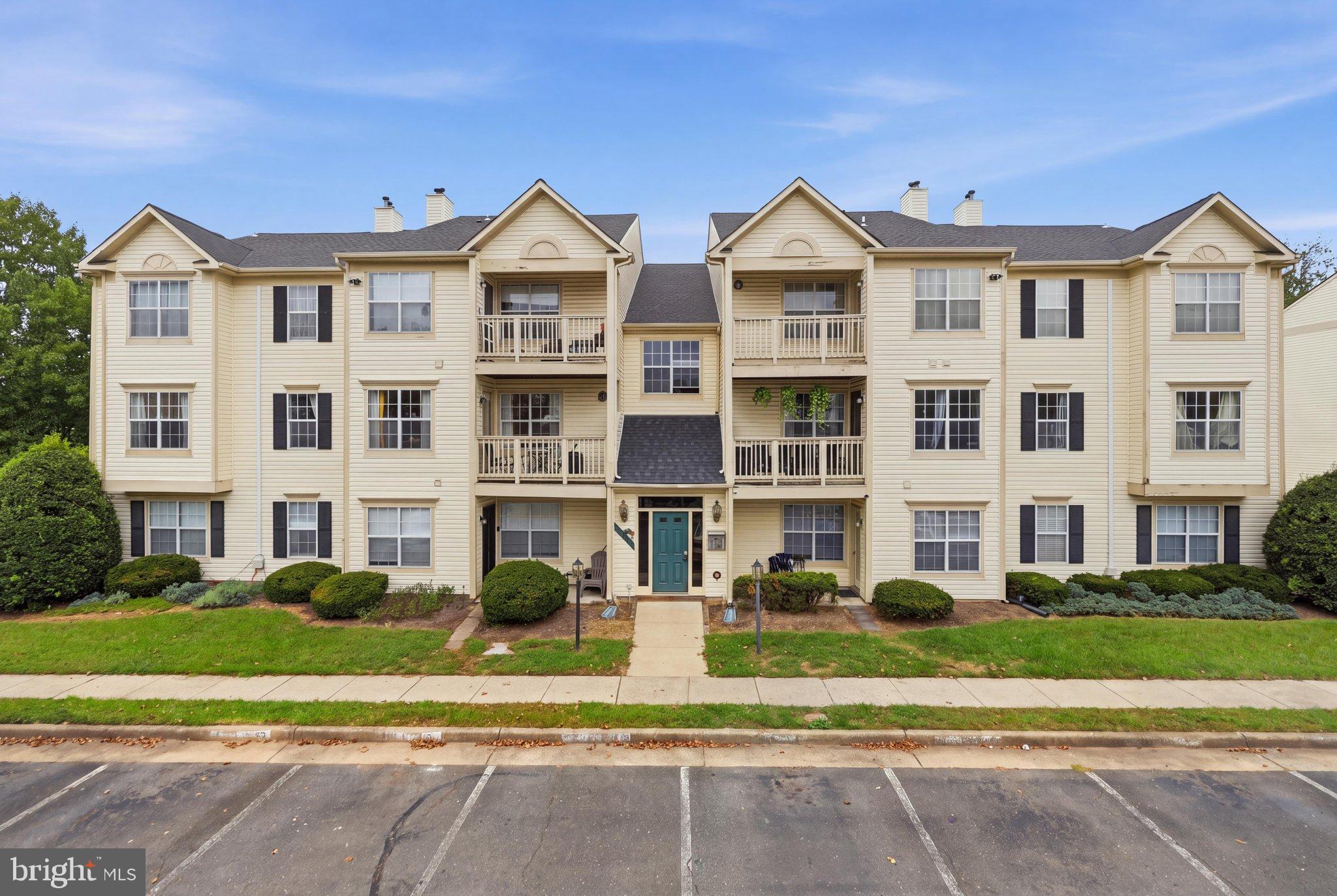 11006 KOMAN CIRCLE 201