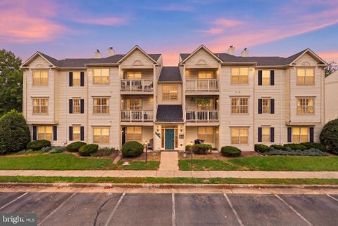 Photo of 11006 Koman Circle #201, MANASSAS, VA 20109 (MLS # VAPW2131538)