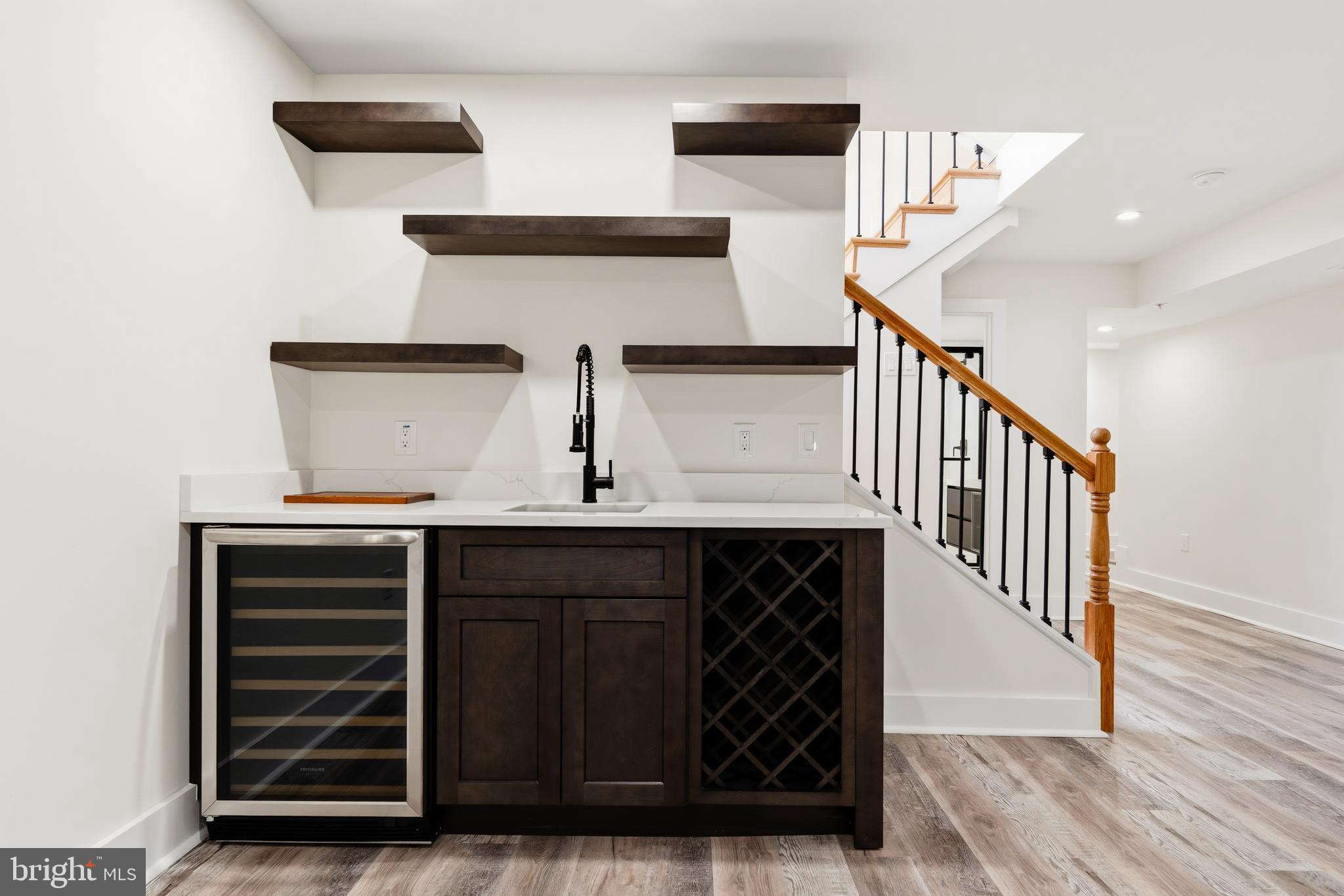 PT ROCKVILLE TWN RES 1 - Residential