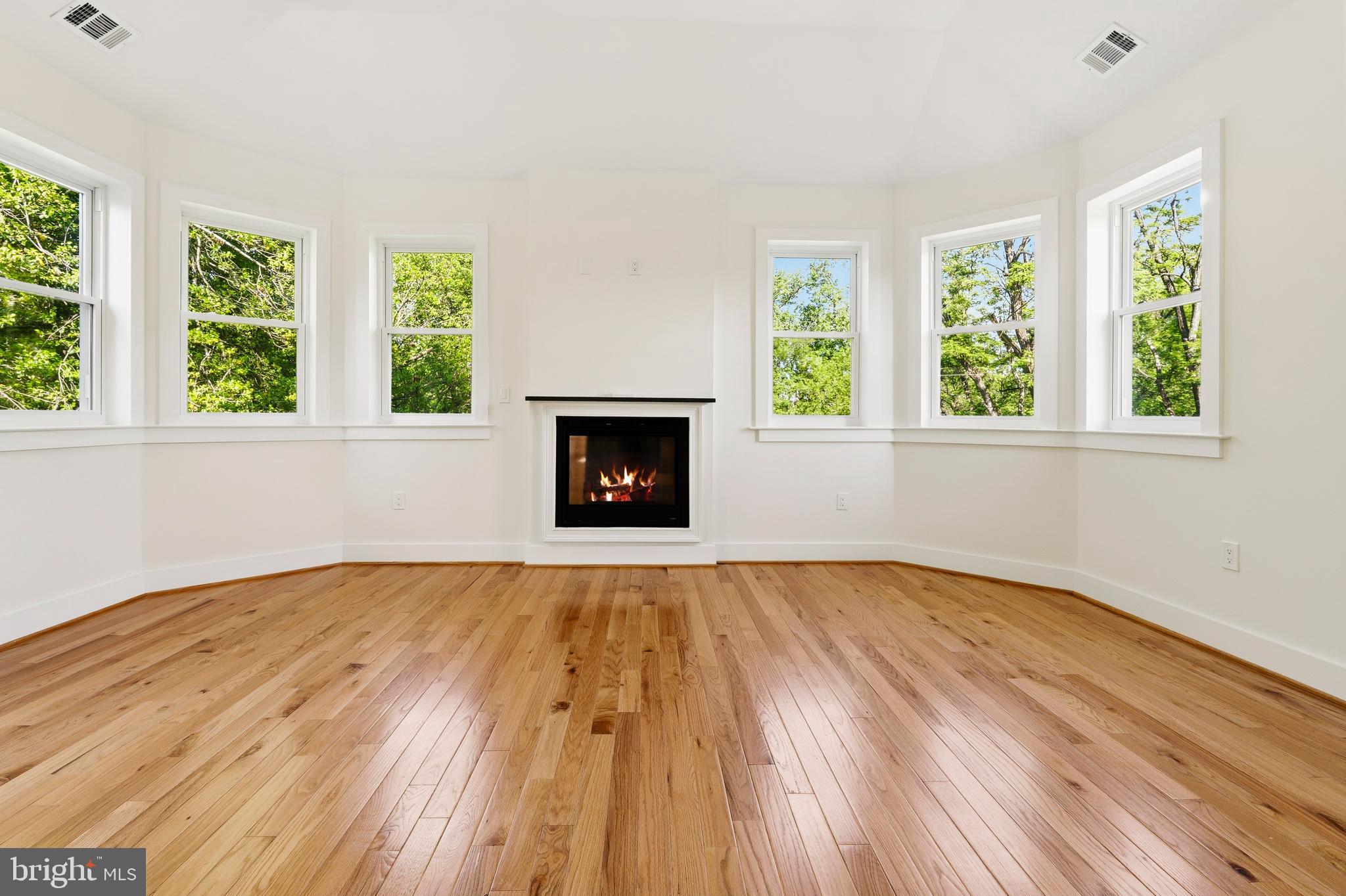 PT ROCKVILLE TWN RES 1 - Residential