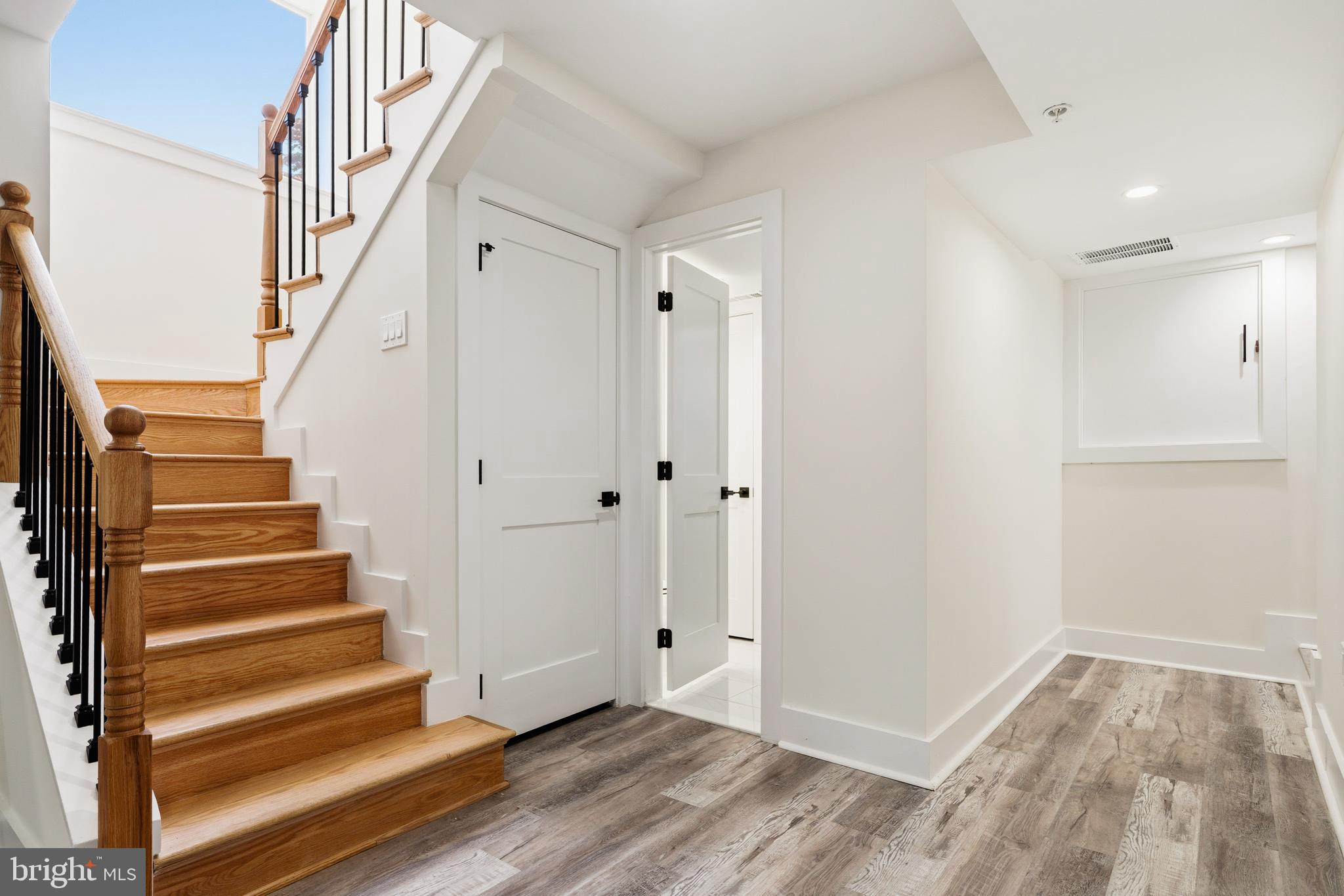 PT ROCKVILLE TWN RES 1 - Residential