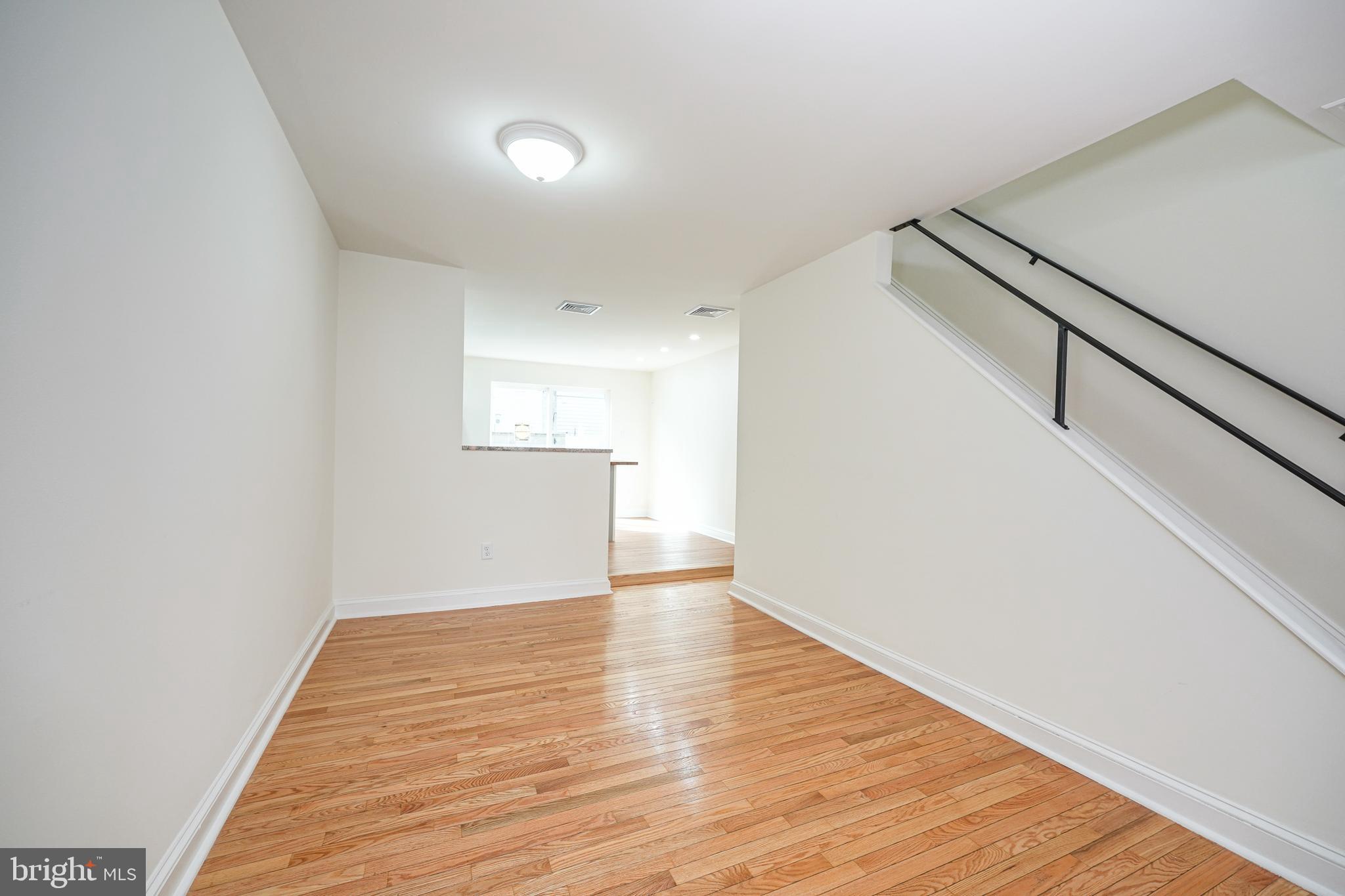 WHITMAN - Residential