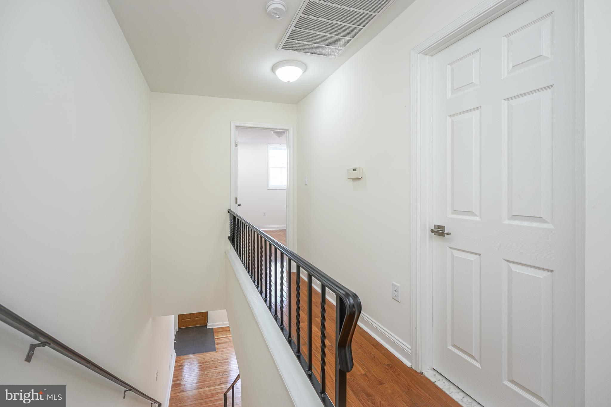 WHITMAN - Residential