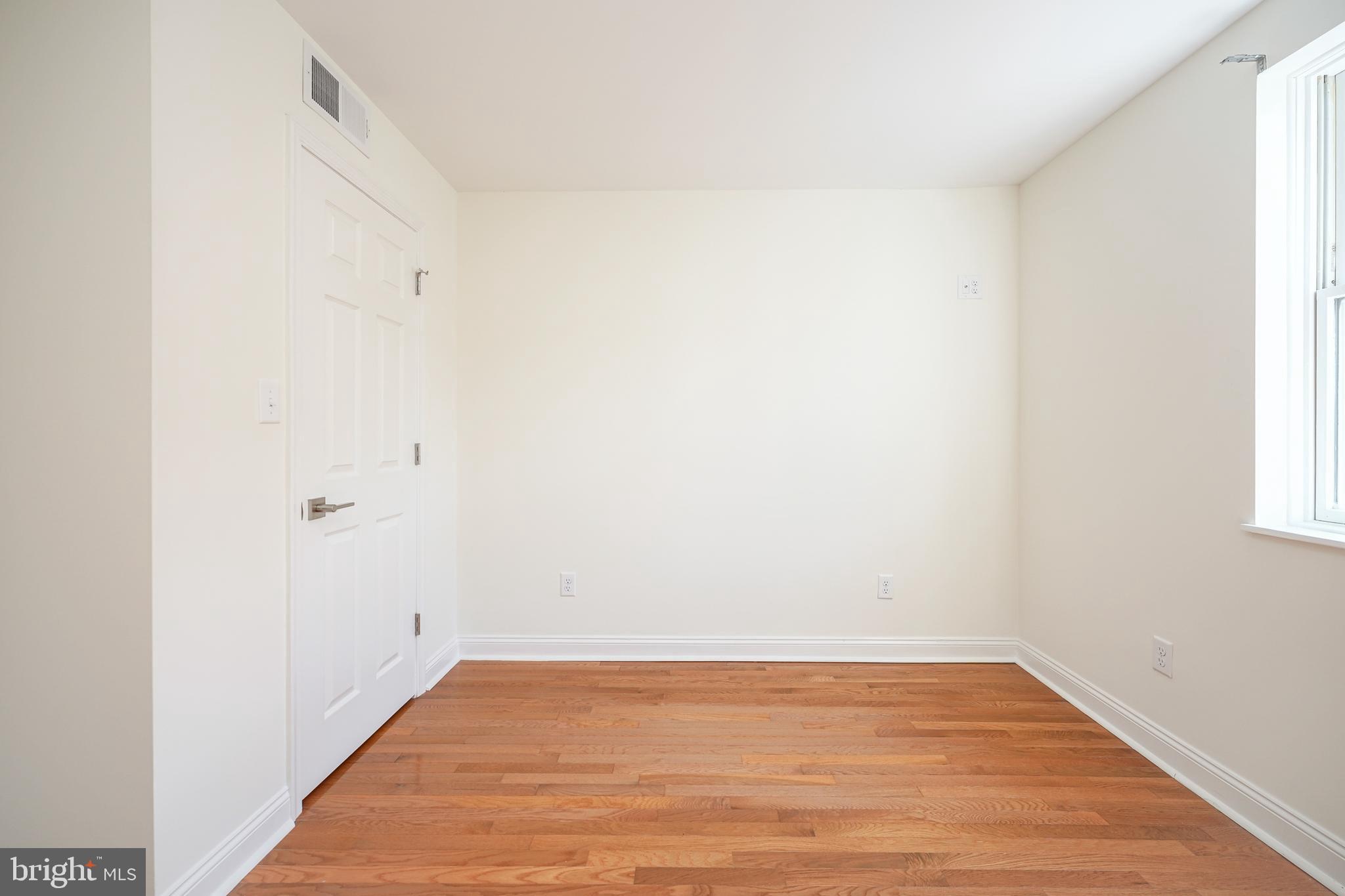 WHITMAN - Residential