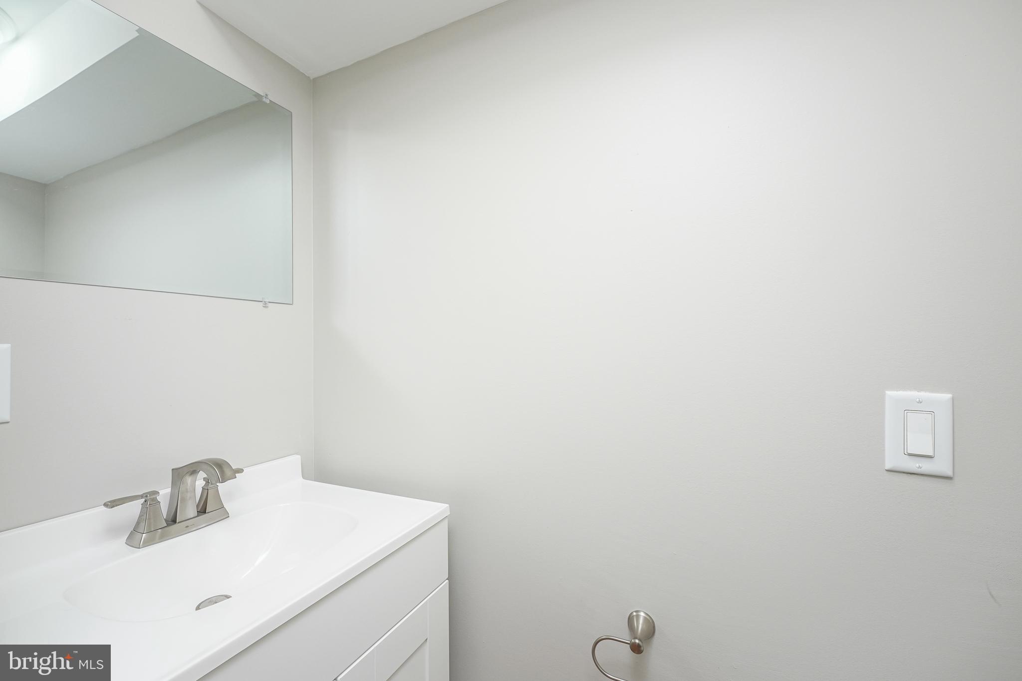 WHITMAN - Residential