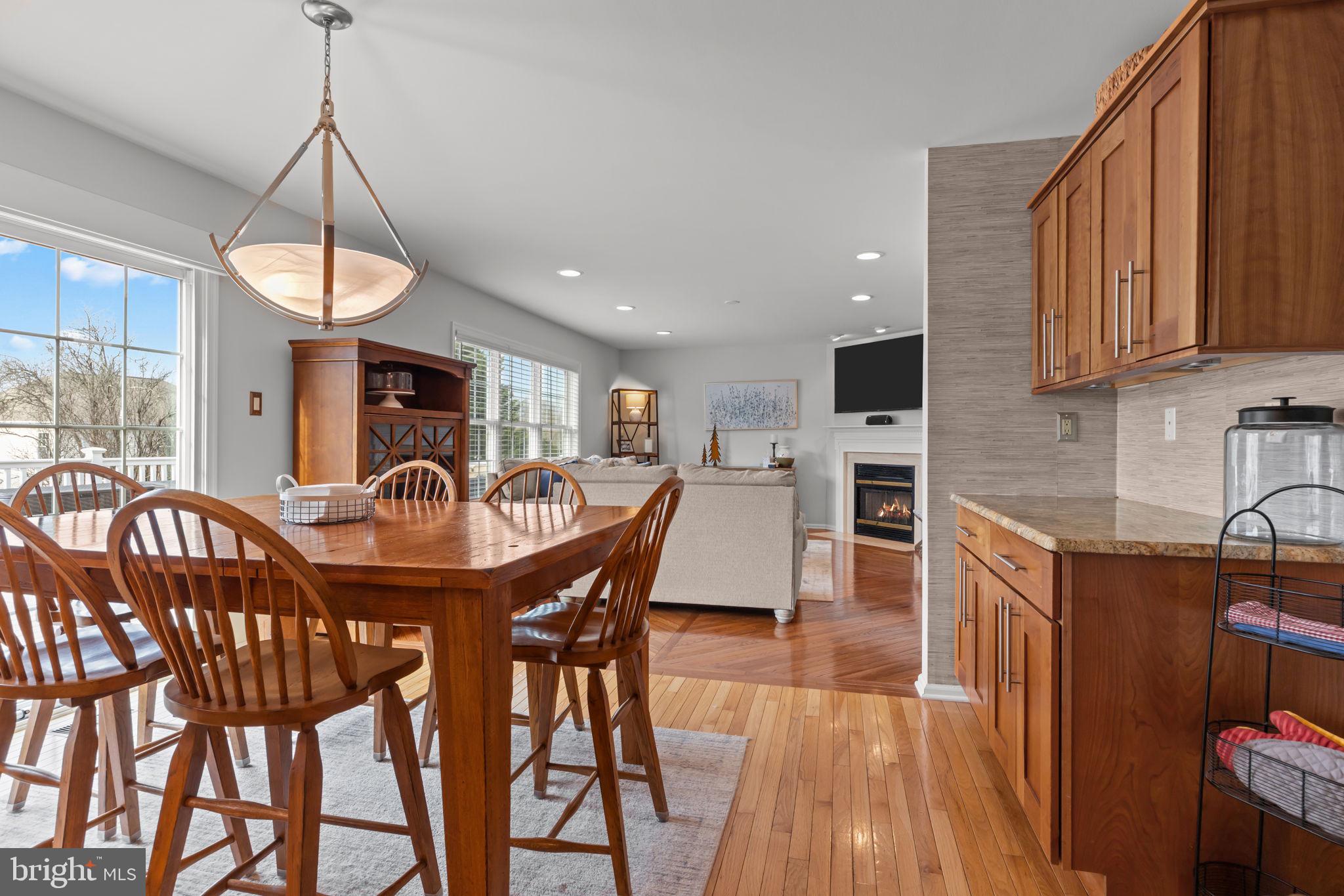 IDLEWOOD - Residential